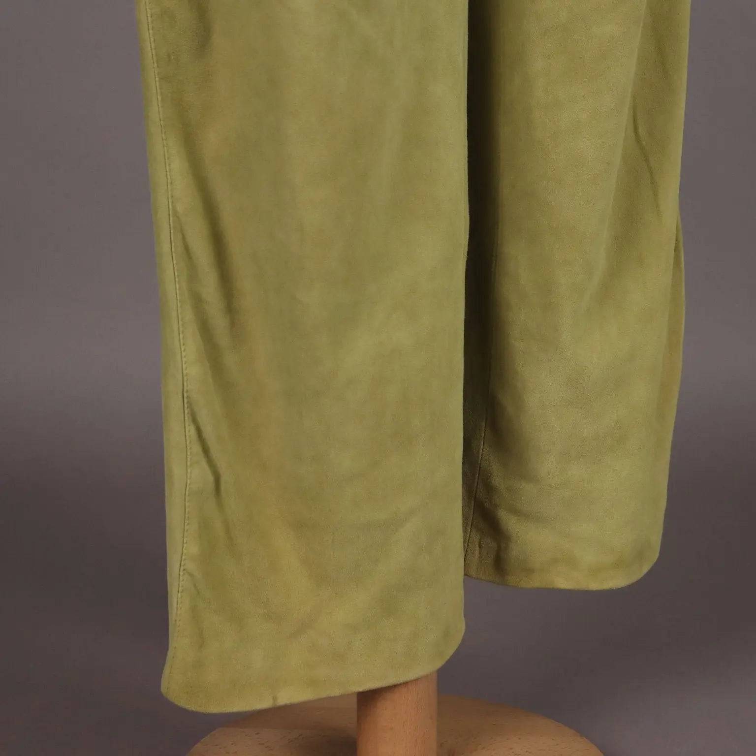 Vintage Suit Franca Mossini Suede UK Size 10 Italy 1980s-1990s - UK Size 10 | Clothing & House Linens | Vintage