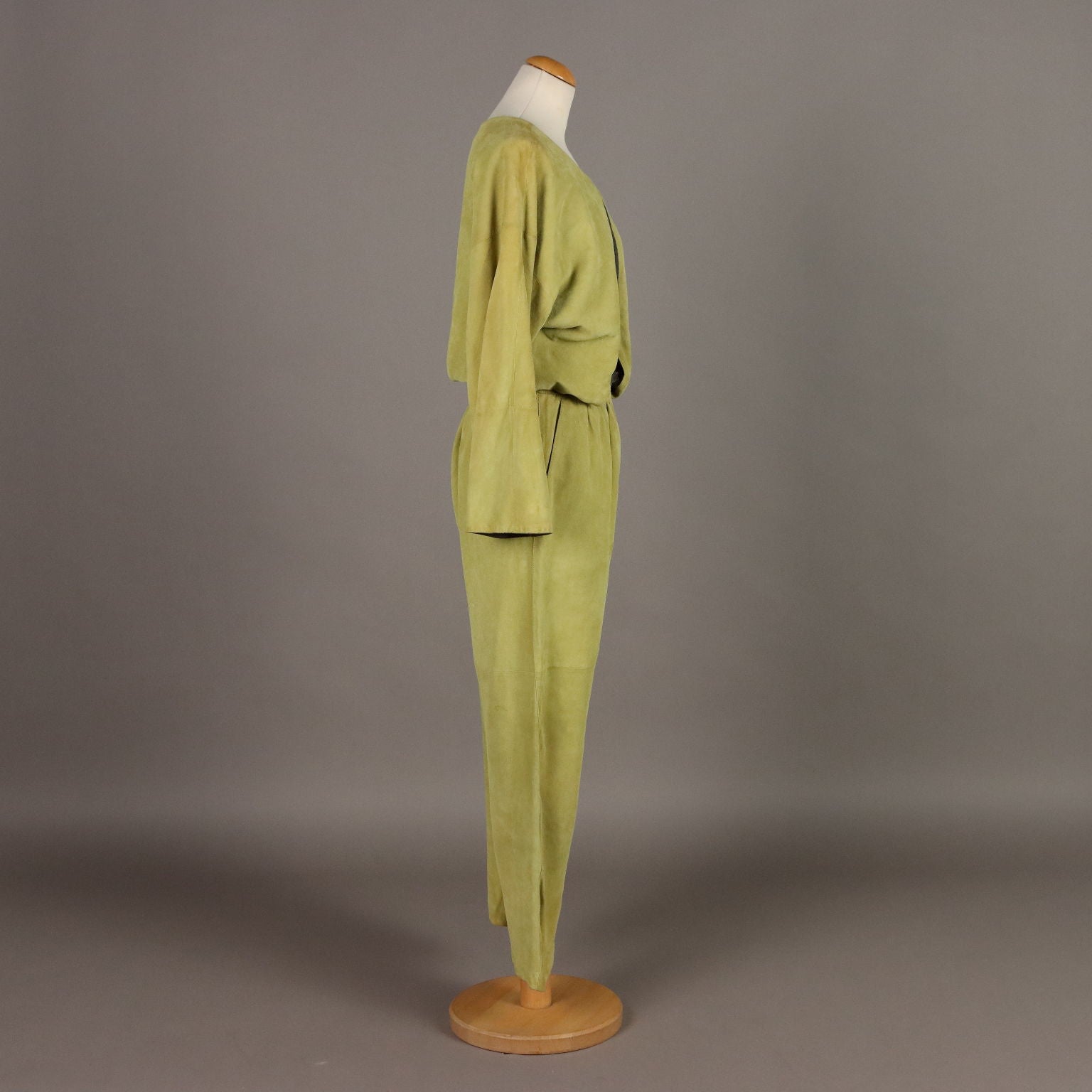  | Clothing & House Linens  Vintage