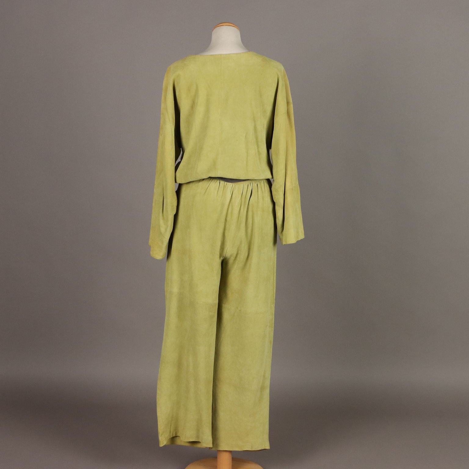  | Clothing & House Linens  Vintage