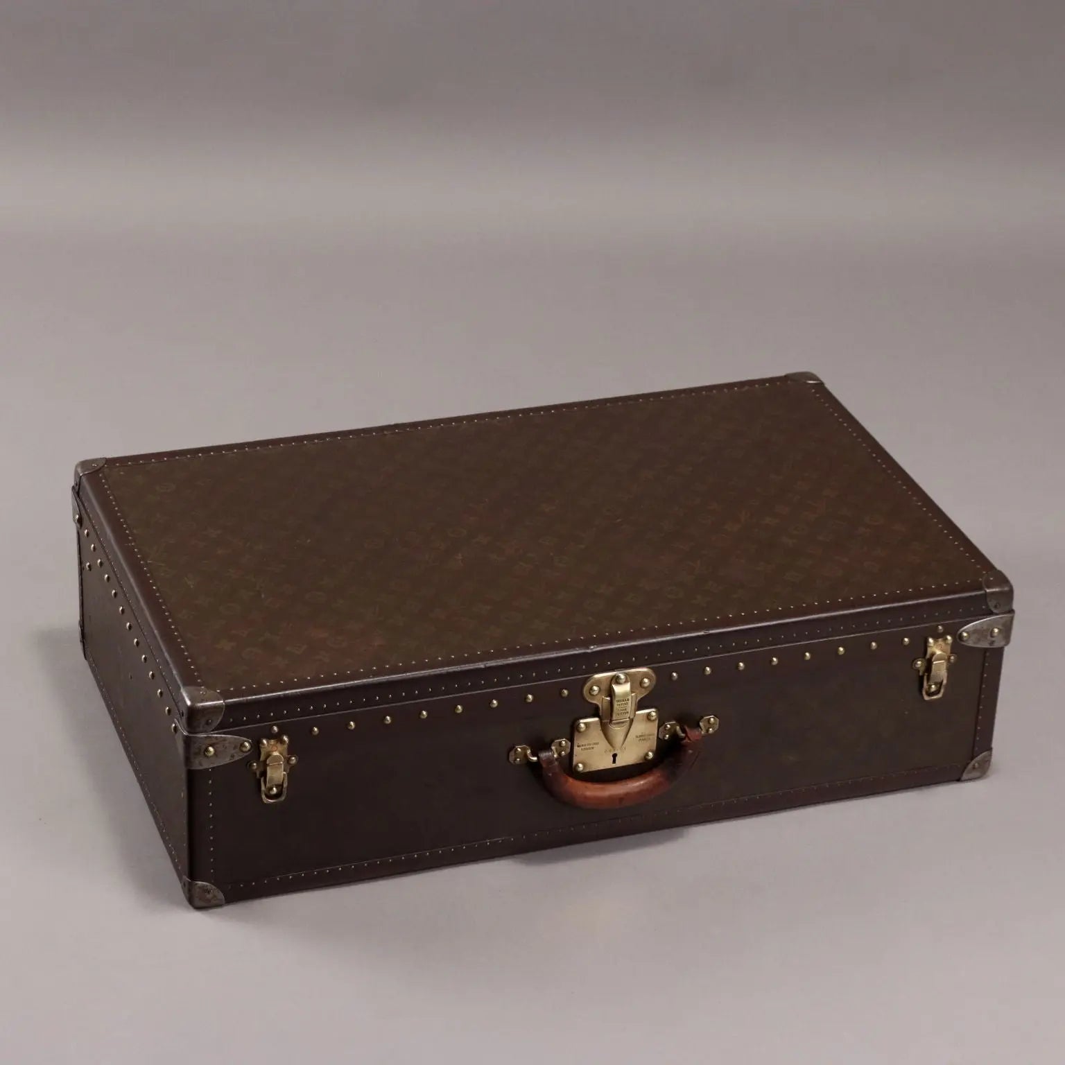 Louis Vuitton Alzer 80 Suitcase Monogram Canvas France | Clothing & House Linens | Vintage