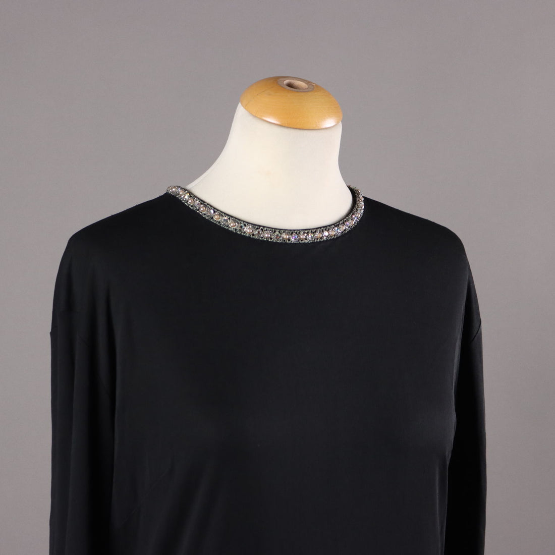  | Clothing & House Linens  Vintage