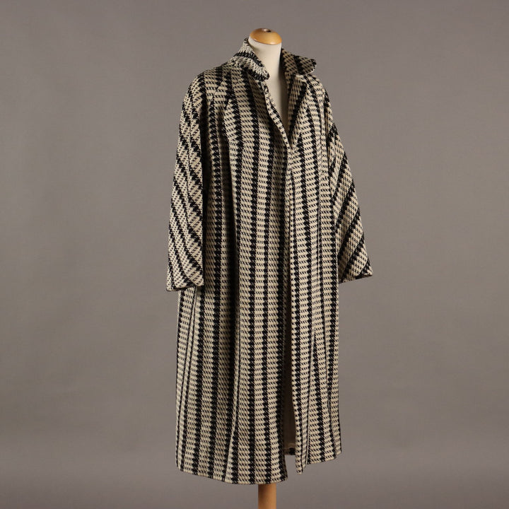  | Clothing & House Linens  Vintage