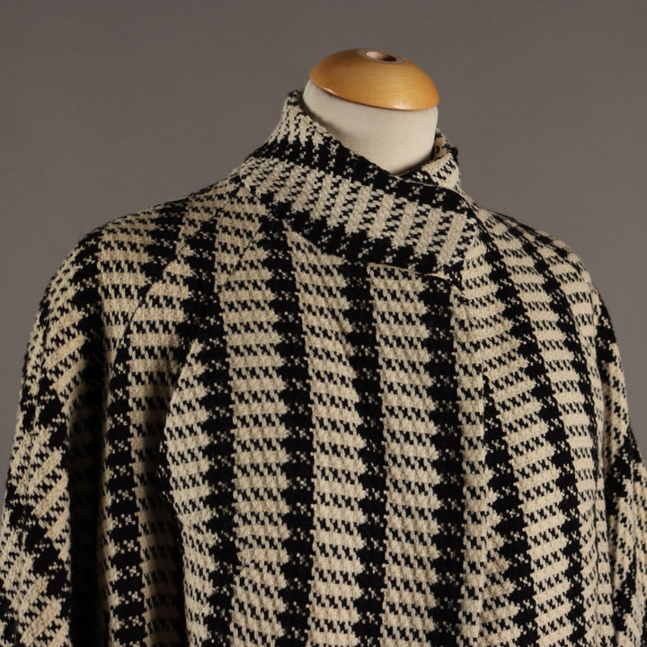  | Clothing & House Linens  Vintage