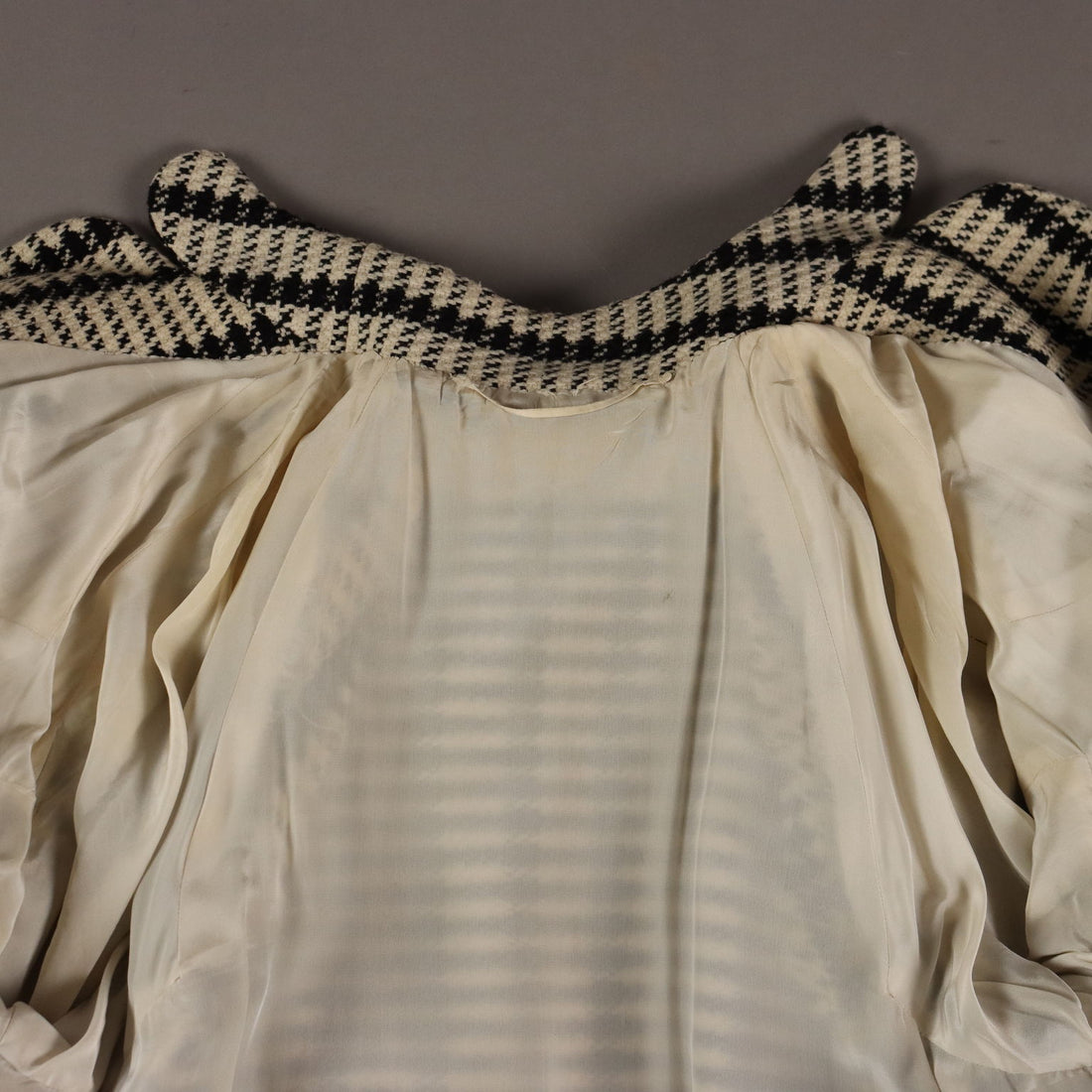  | Clothing & House Linens  Vintage