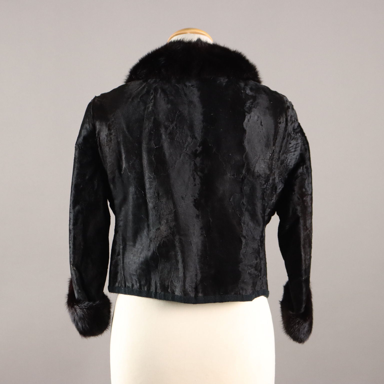  | Clothing & House Linens  Vintage