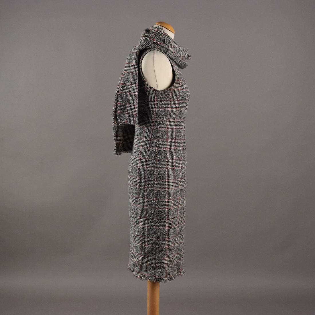  | Clothing & House Linens  Vintage