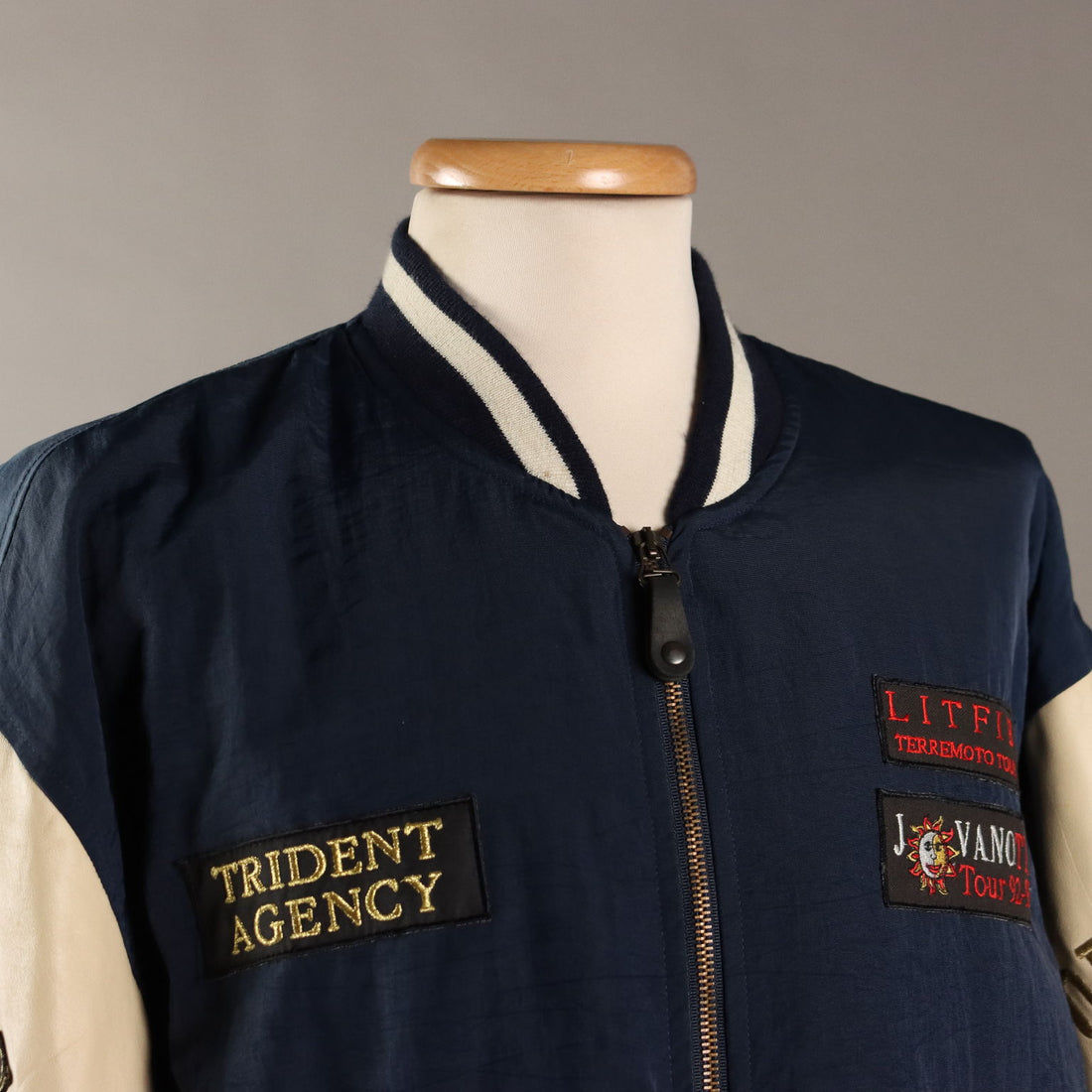  | Clothing & House Linens  Vintage