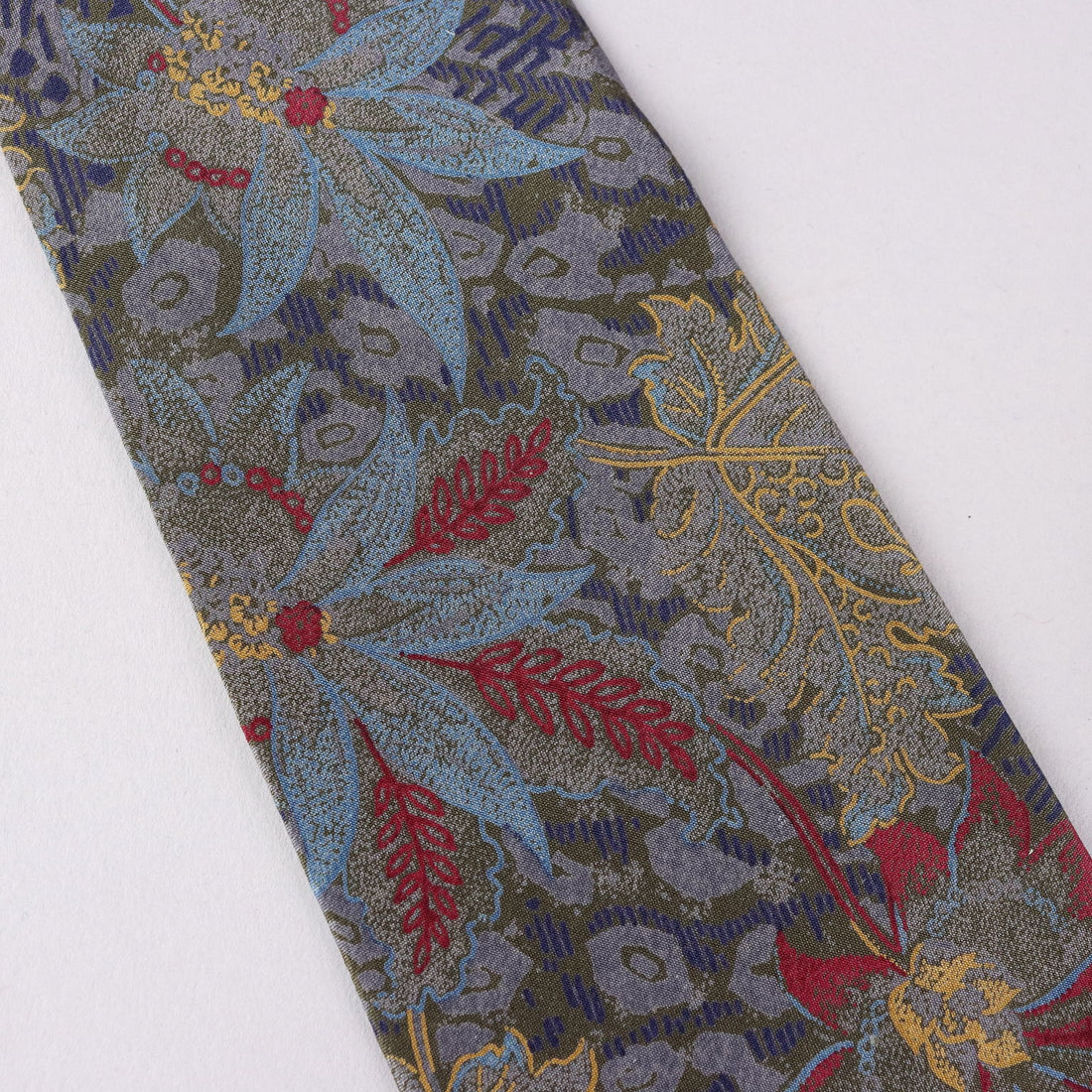  | Clothing & House Linens  Vintage