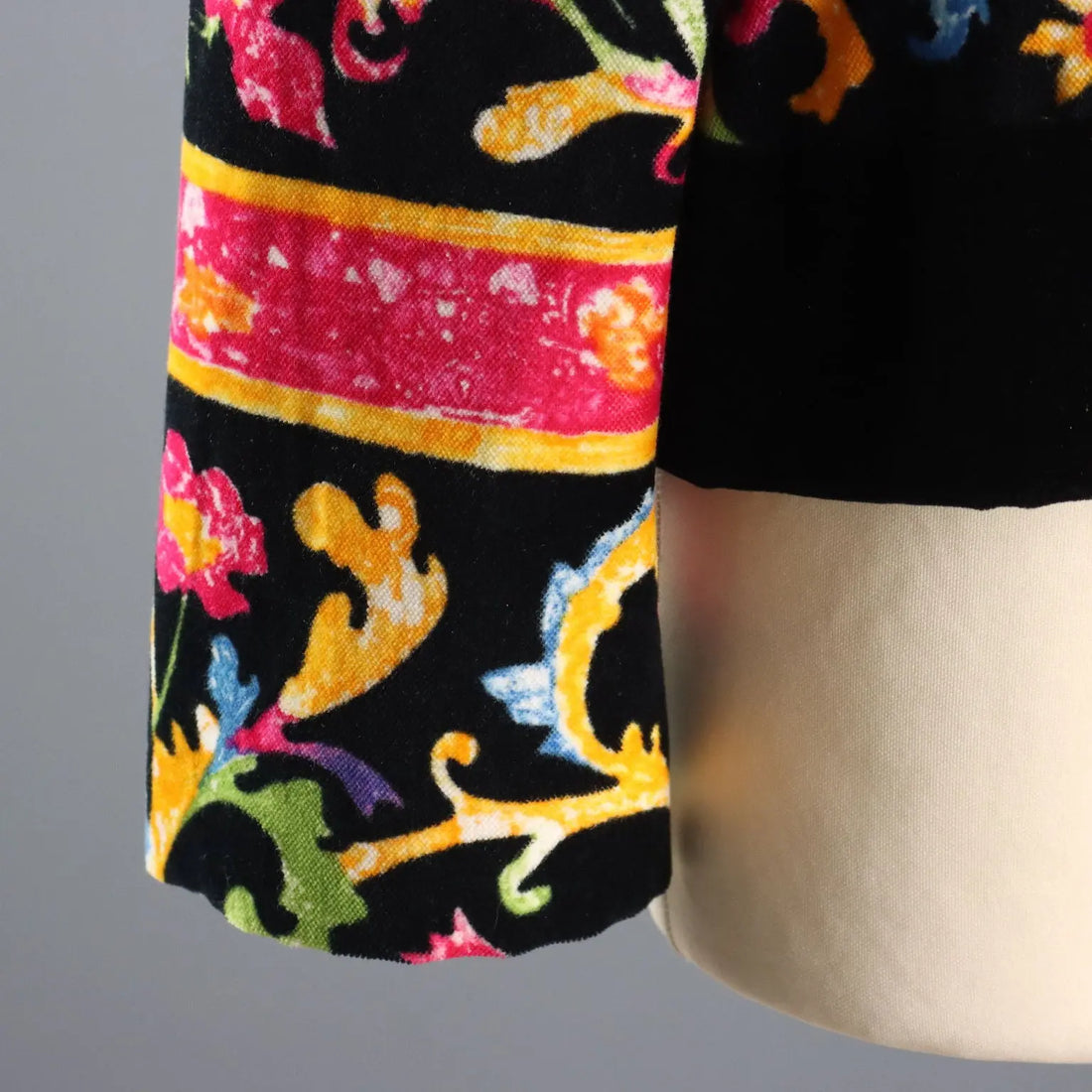 Gai Mattiolo Vintage Jacket Cotton with Flowers Unique Size 1980s | Clothing & House Linens | Vintage