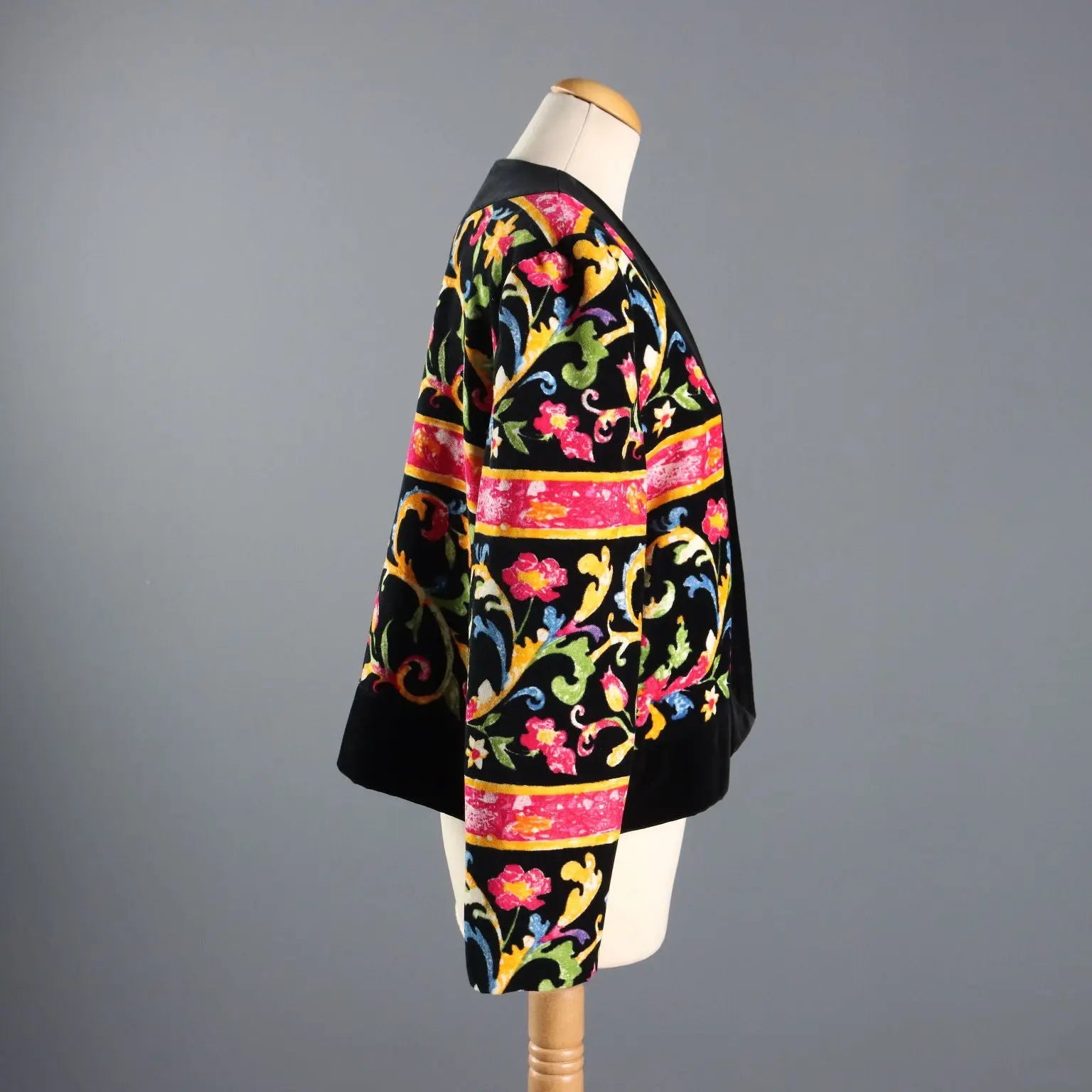 Gai Mattiolo Vintage Jacket Cotton with Flowers Unique Size 1980s | Clothing & House Linens | Vintage