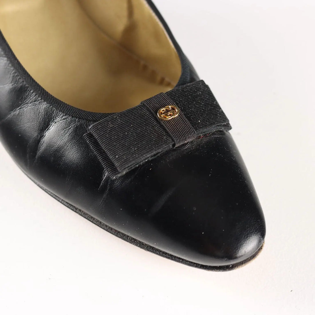 Gucci Vintage Shoes Black Leather UK Size 7 Italy 1980s - UK Size 7 | Clothing & House Linens | Vintage