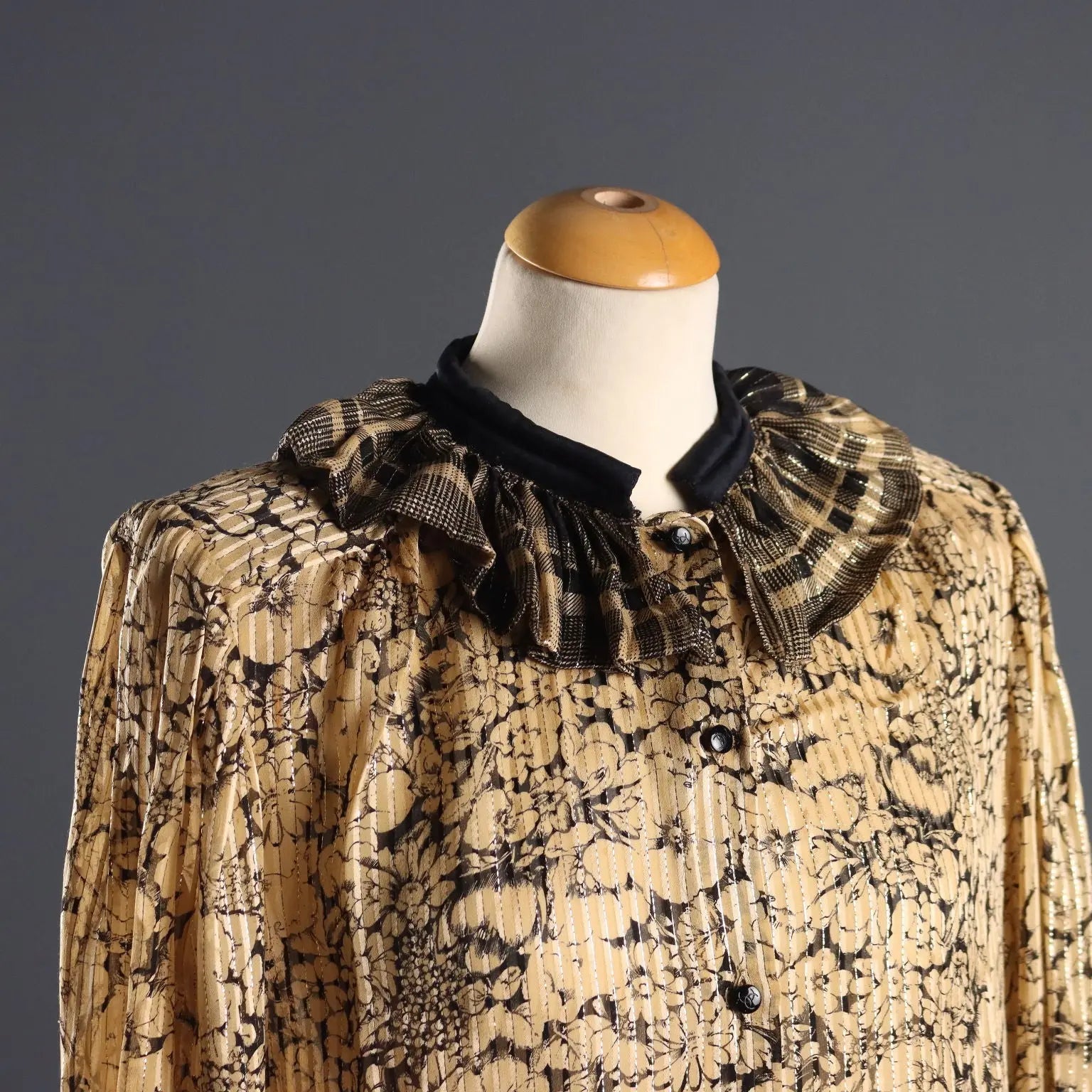 Vintage Capucine Shirt Silk UK Size 10 France 1970s - UK Size 10 | Clothing & House Linens | Vintage
