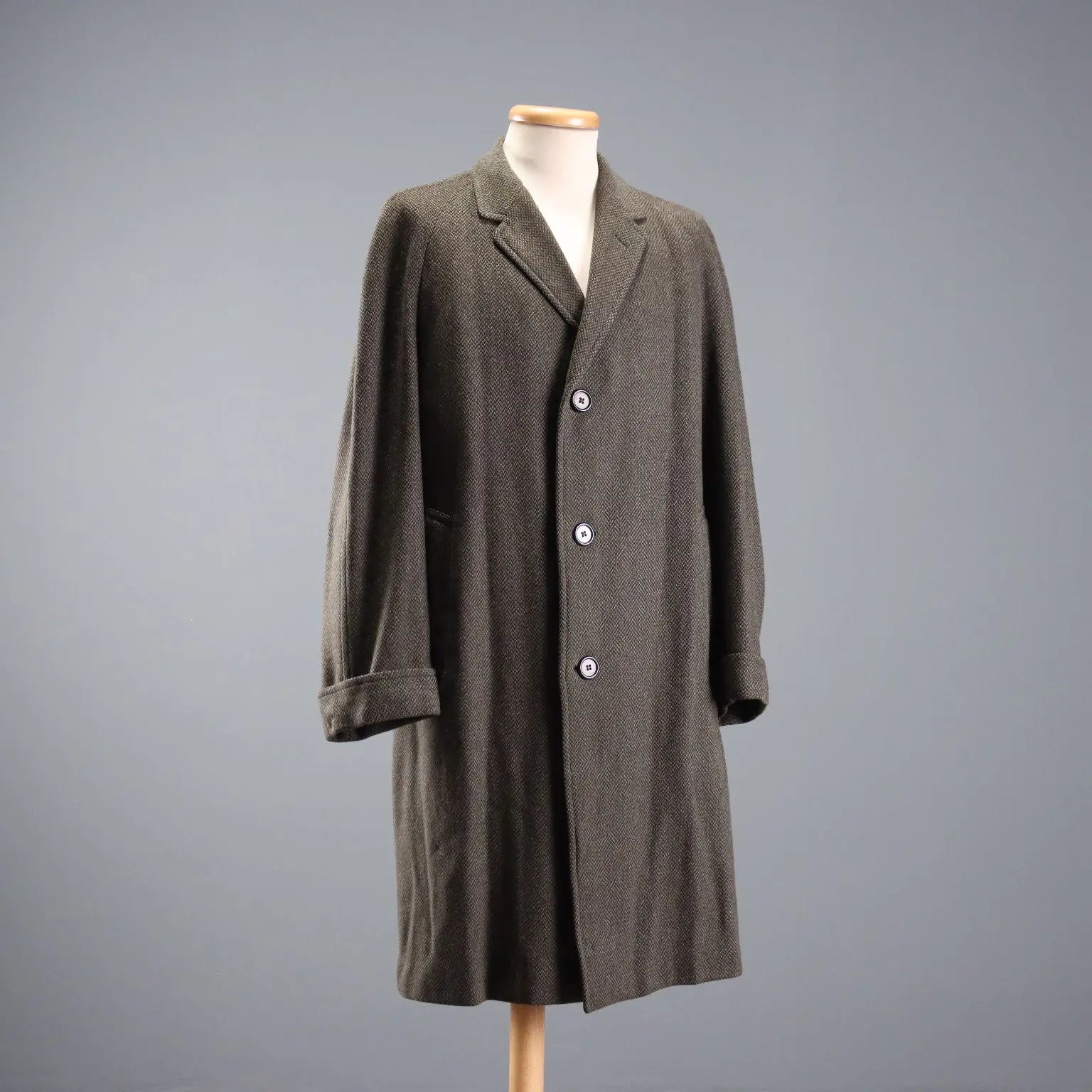 Aquascutum Men's Vintage Tweed Coat UK Size 40 1980s - UK Size 40 | Clothing & House Linens | Vintage