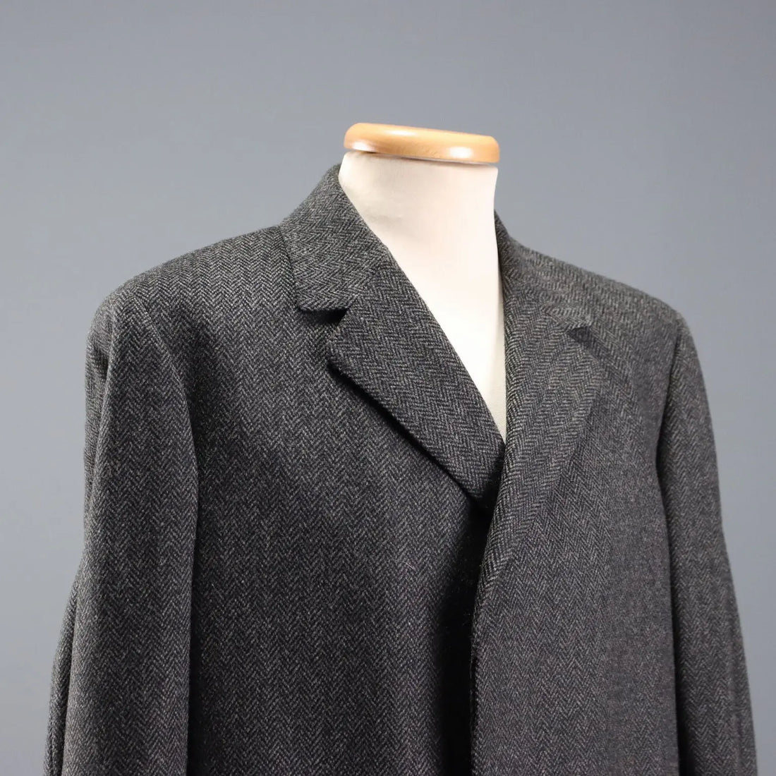 Aquascutum Men's Coat Wool UK Size 40 England 1980s-1990s - UK Size 40 | Clothing & House Linens | Vintage