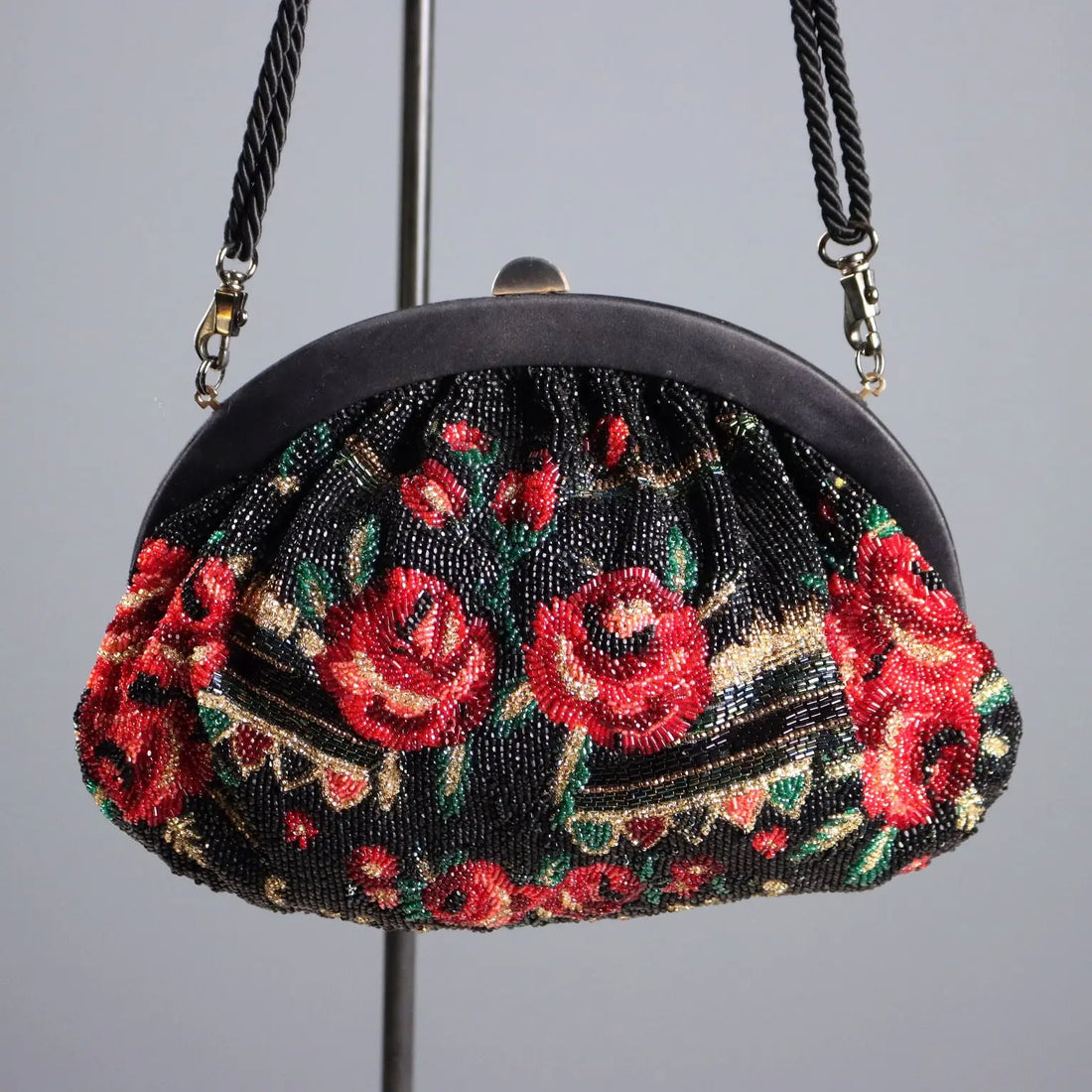 Pirovano Clutch Bag Vintage with Floral Embroidery Beads 1950s-60s | Clothing & House Linens | Vintage