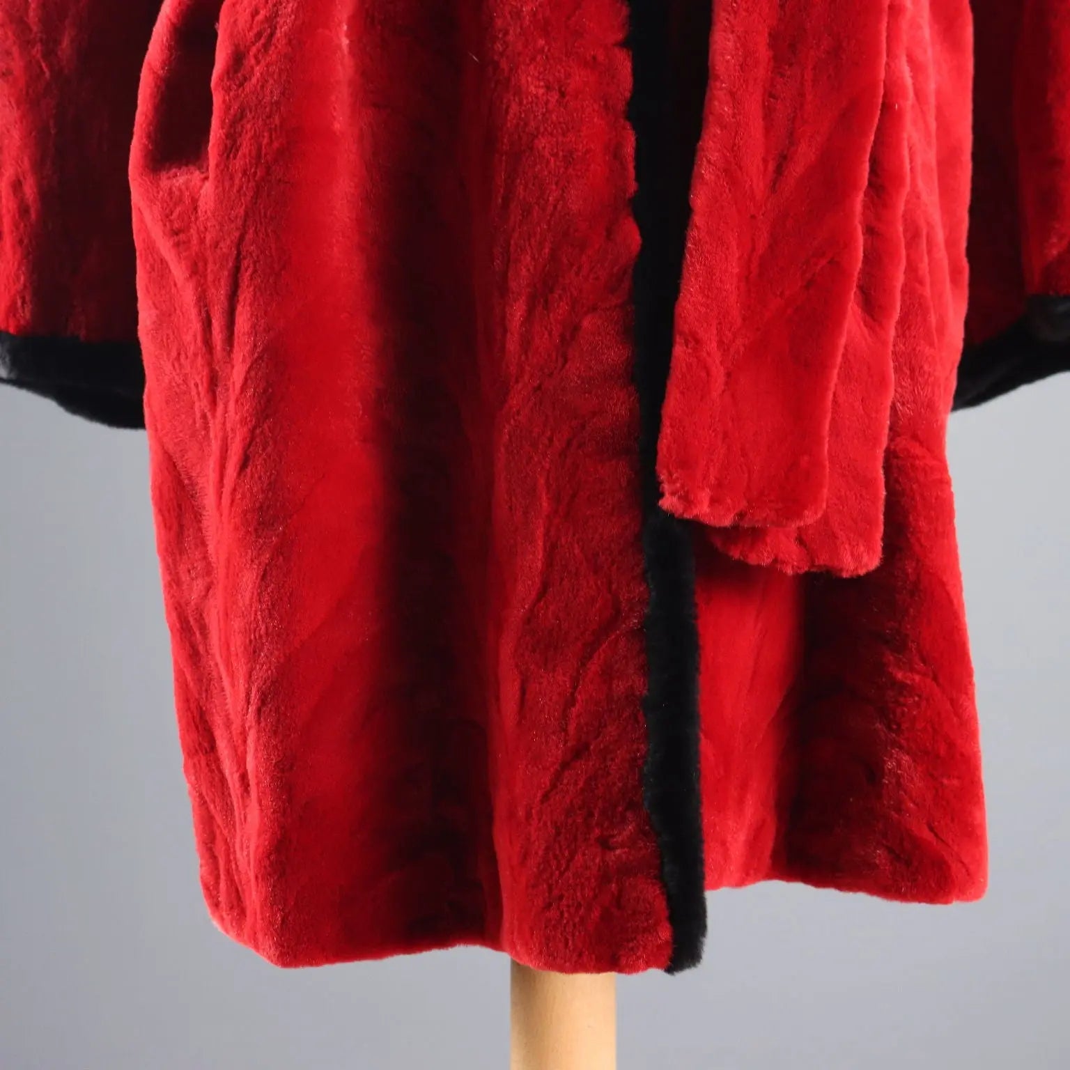 Yves Saint Laurent Vintage Red Fur UK Size 12/14 France 1980s - UK Size 12/14 | Clothing & House Linens | Vintage
