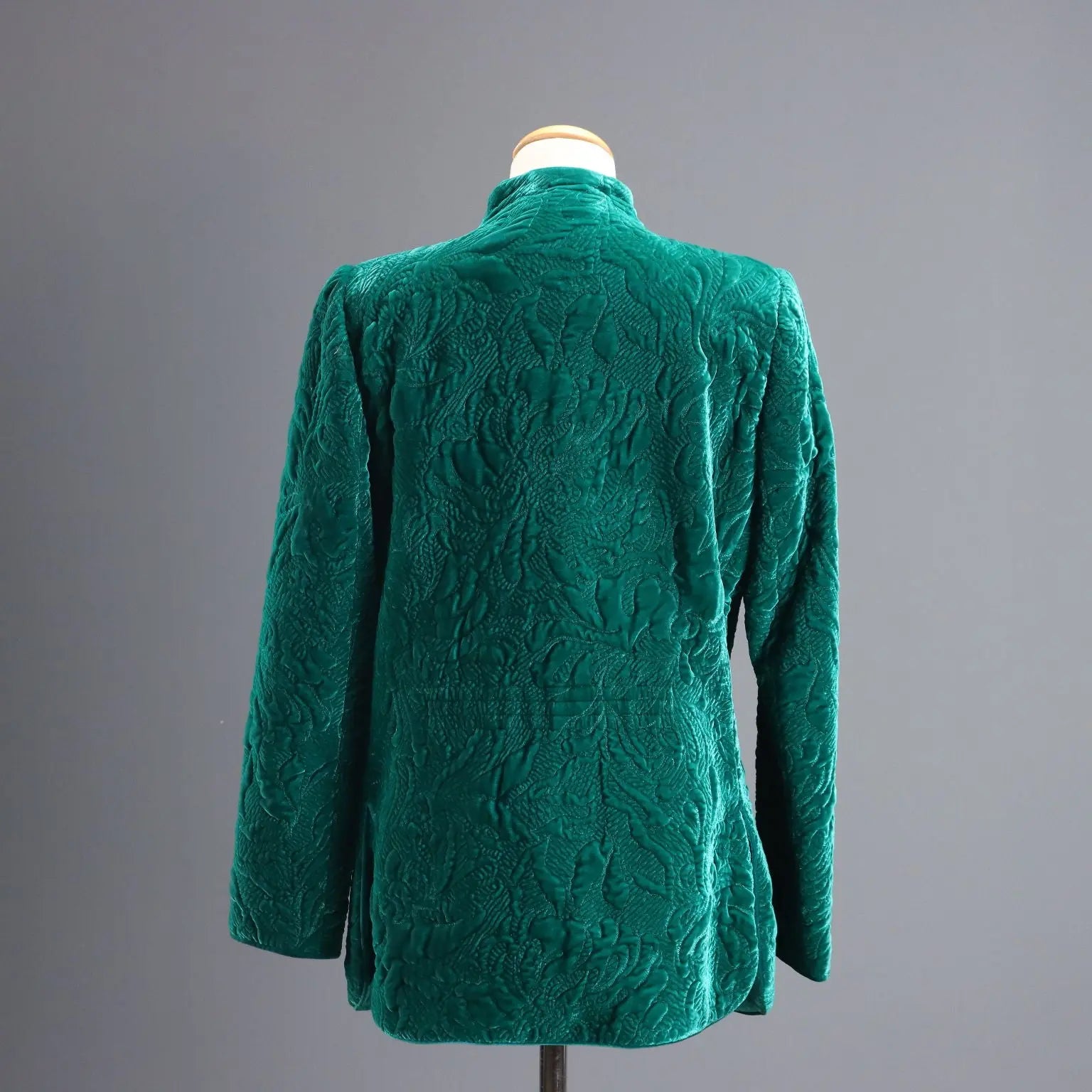 Valentino Vintage Jacket Green Velvet UK Size 14 Italy - UK Size 14 | Clothing & House Linens | Vintage