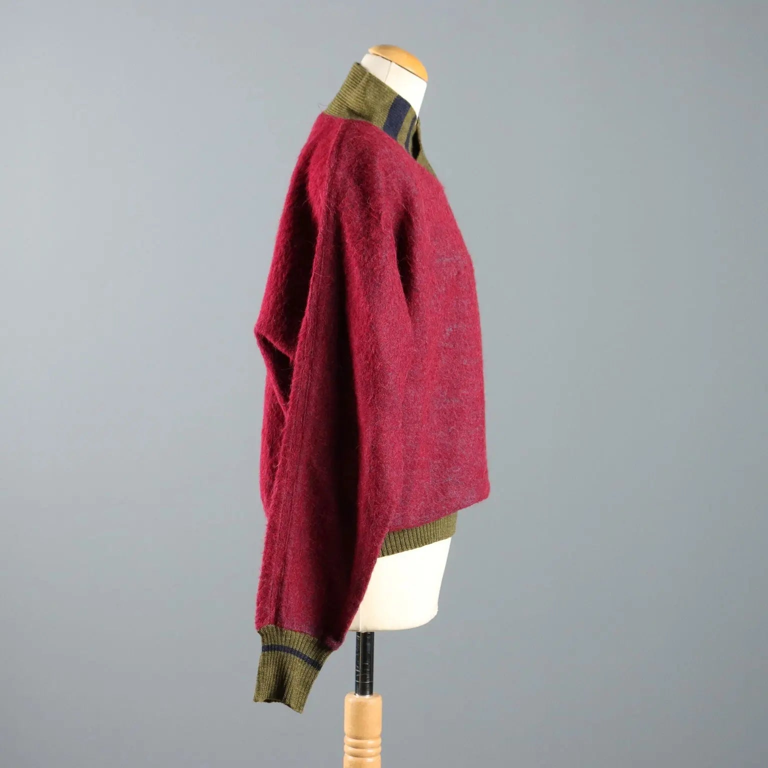 Gianni Versace Vintage Sweater Wool UK Size 12 Italy 1980s-1990s - Size M/L | Clothing & House Linens | Second hand