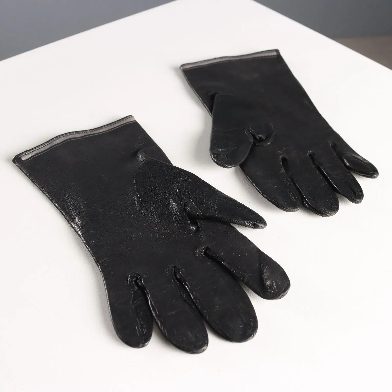 Vintage Gloves Gianni Versace Leather Large Size Italy 1980s