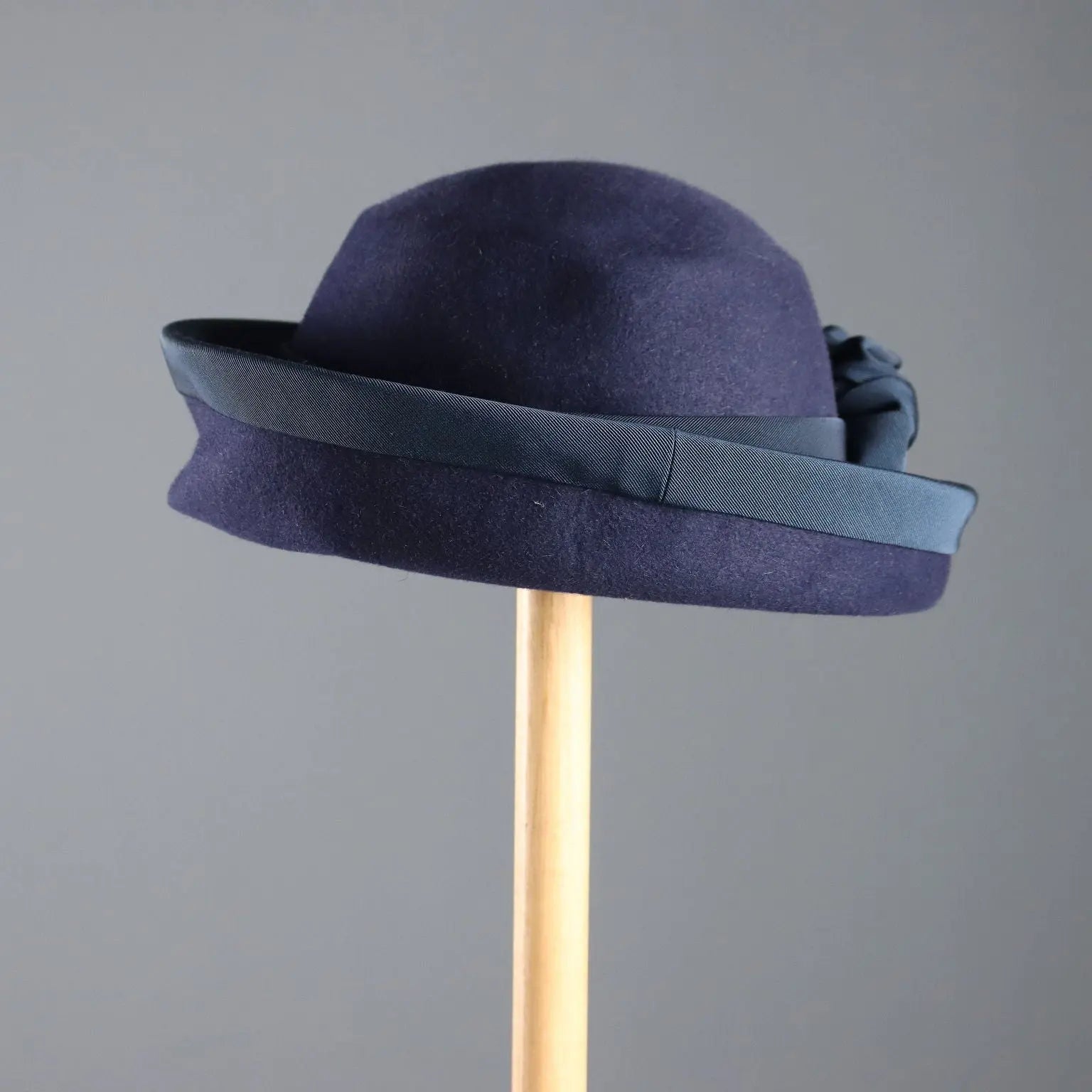 Gallia & Peter Vintage Blue Hat Felt Italy 1980s | Clothing & House Linens | Vintage
