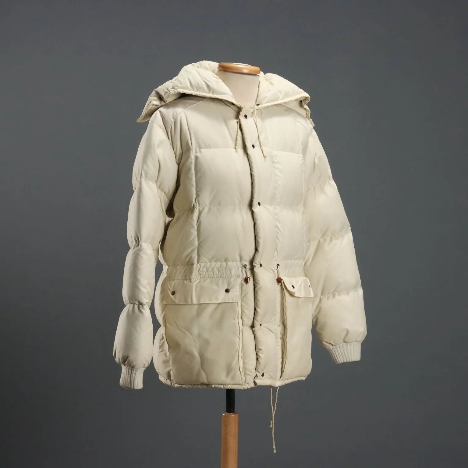 Moncler Men's Vintage Down Jacket UK Size 14 France 1970s-80s - UK Size 14 | Clothing & House Linens  Vintage