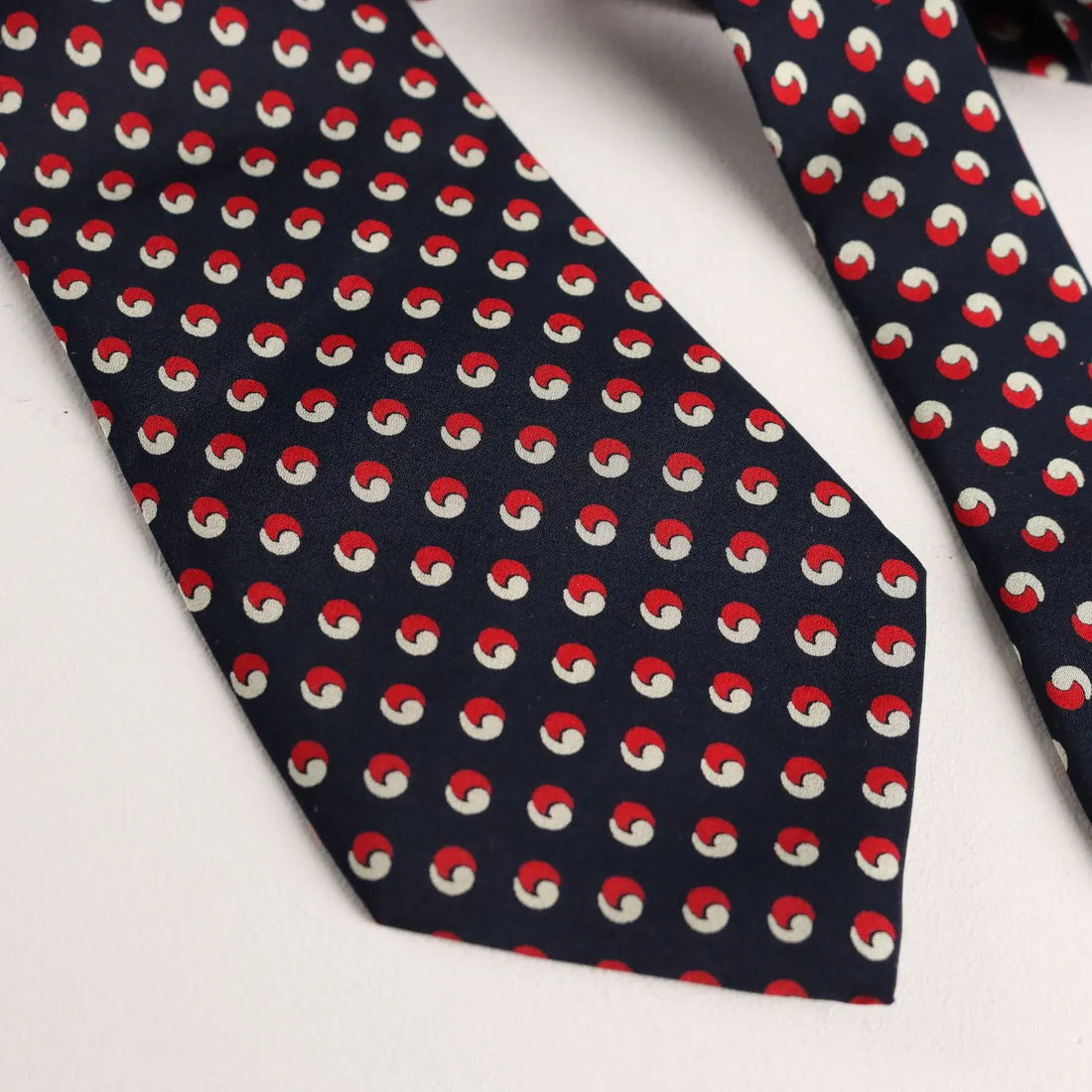 Yves Saint Laurent Vintage Tie Pure Silk France 1980s-1990s | Clothing & House Linens | Vintage