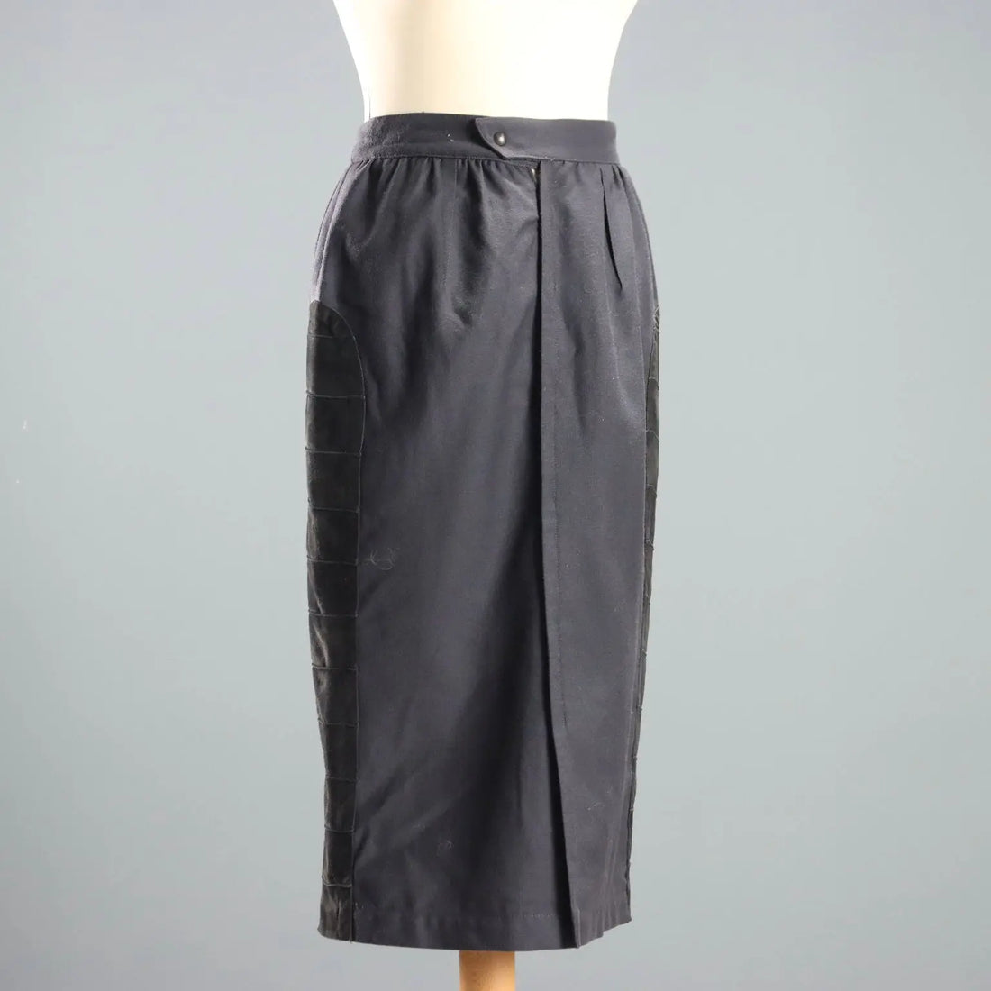 Thierry Mugler Vintage Skirt Wool UK Size 12 France 1980s - UK Size 12 | Clothing & House Linens | Vintage