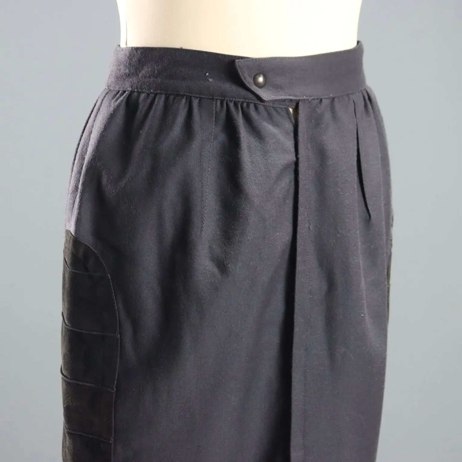 Thierry Mugler Vintage Skirt Wool UK Size 12 France 1980s - UK Size 12 | Clothing & House Linens | Vintage