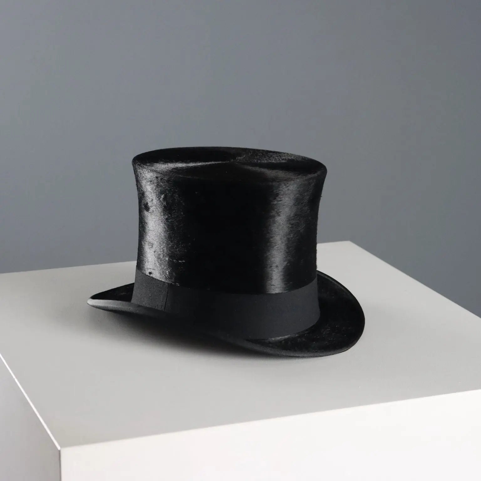 Vintage Top Hat Serafino Casiraghi UK Size 6 7/8 XIX Century 