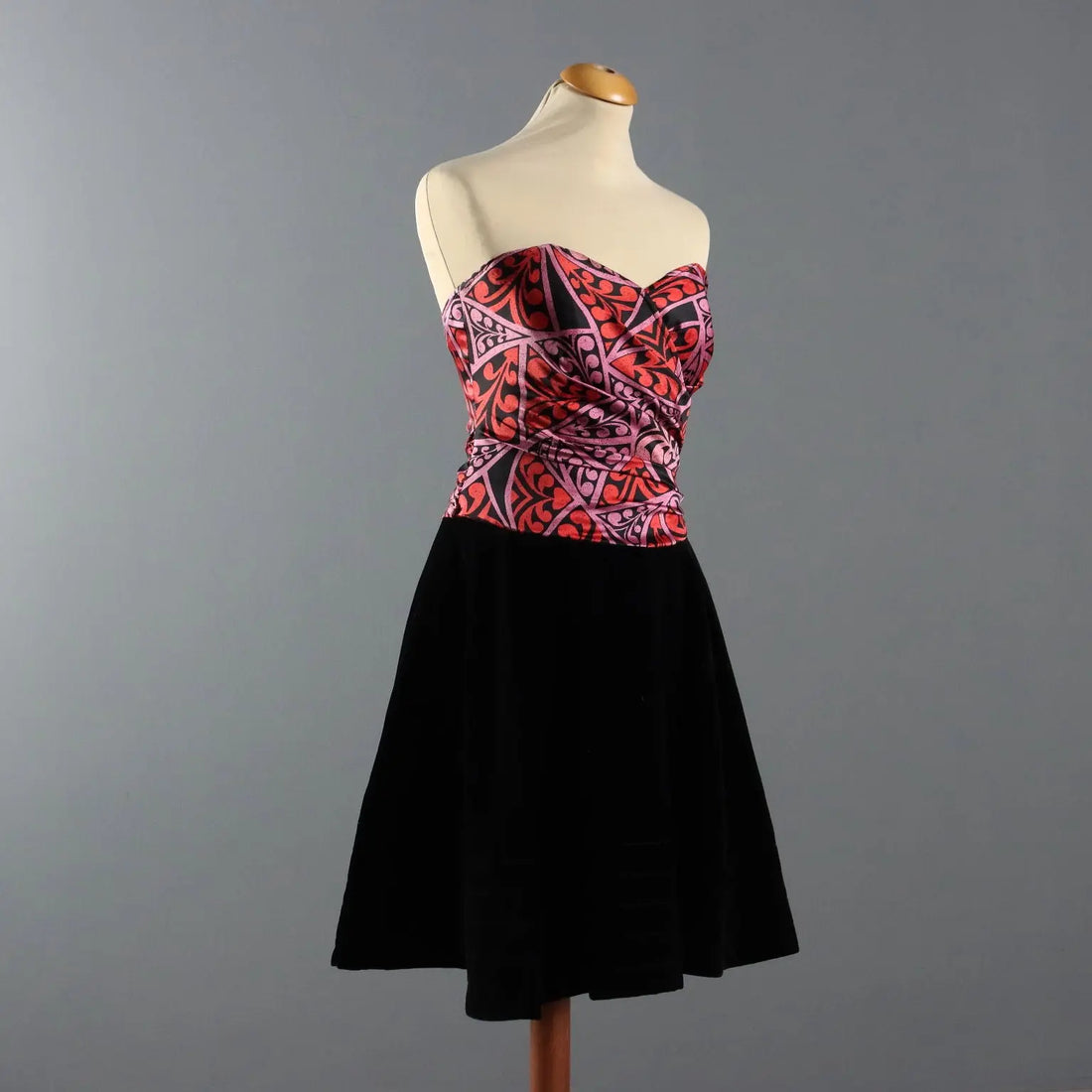 Lanvin Vintage Cocktail Dress Silk Velvet UK Size 8 1980s - UK Size 8 | Clothing & House Linens | Vintage