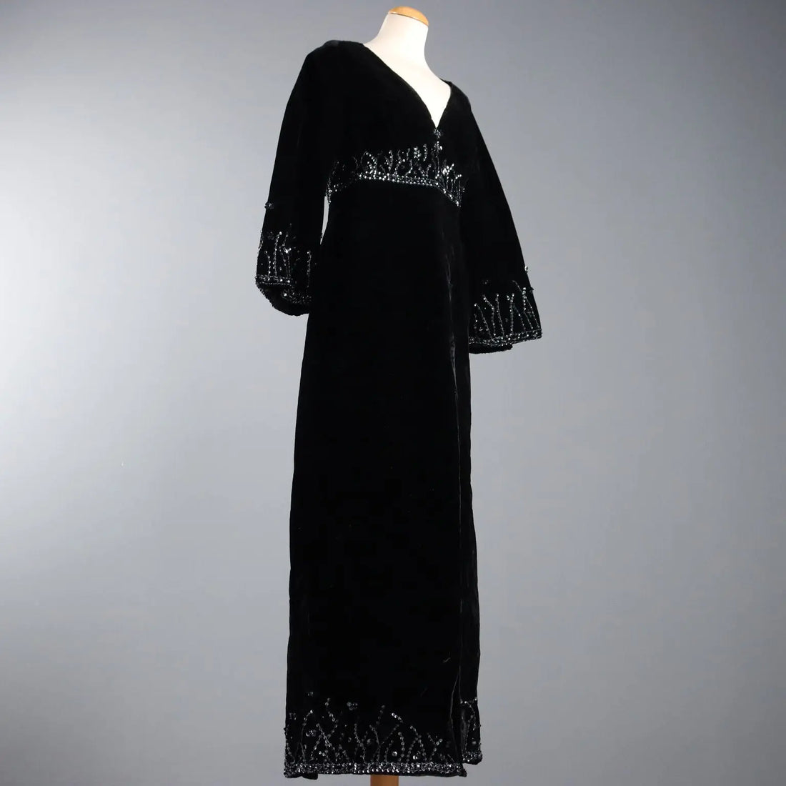 Vintage Evening Dress Velvet UK Size 12/14 Italy 1960s-1970s - UK Size 12/14 | Clothing & House Linens | Vintage