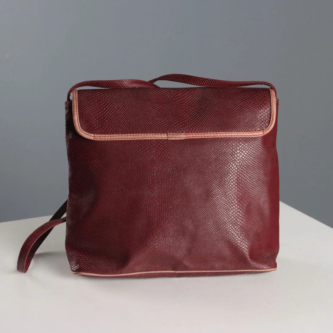 Biki Vintage Bordeaux Bag Plastic Leather Italy 1980s | Clothing & House Linens | Vintage