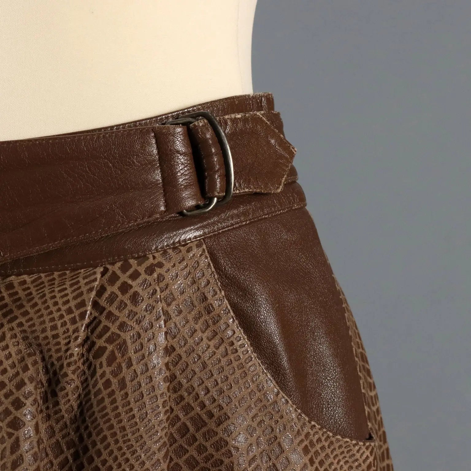 Vintage Skirt Brown Leather UK Size 14 Italy 1980s - UK Size 14 | Clothing & House Linens | Vintage