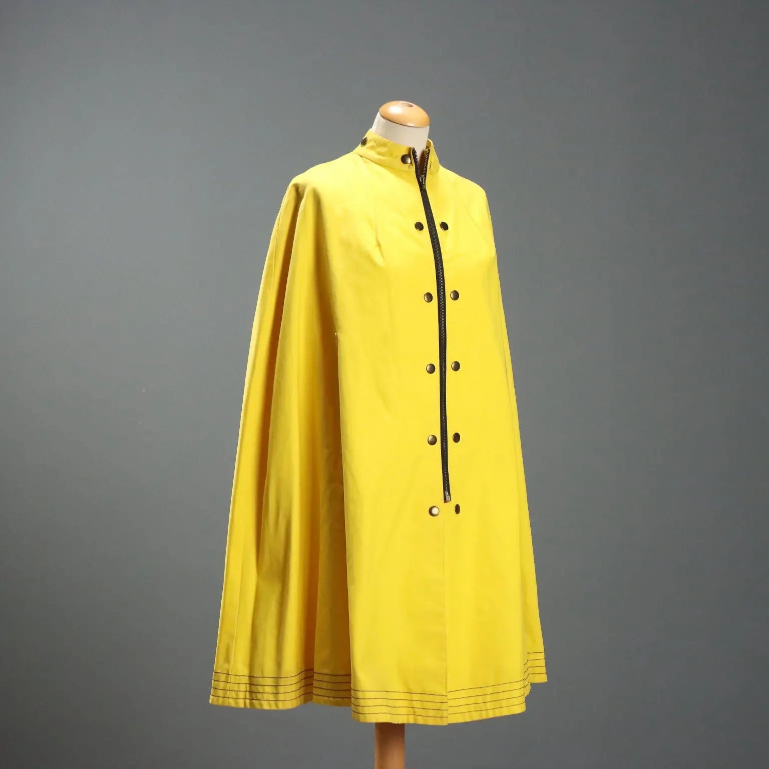 Alligator Rain Coat Mary Quant Gabardine Unique Size UK 1960s