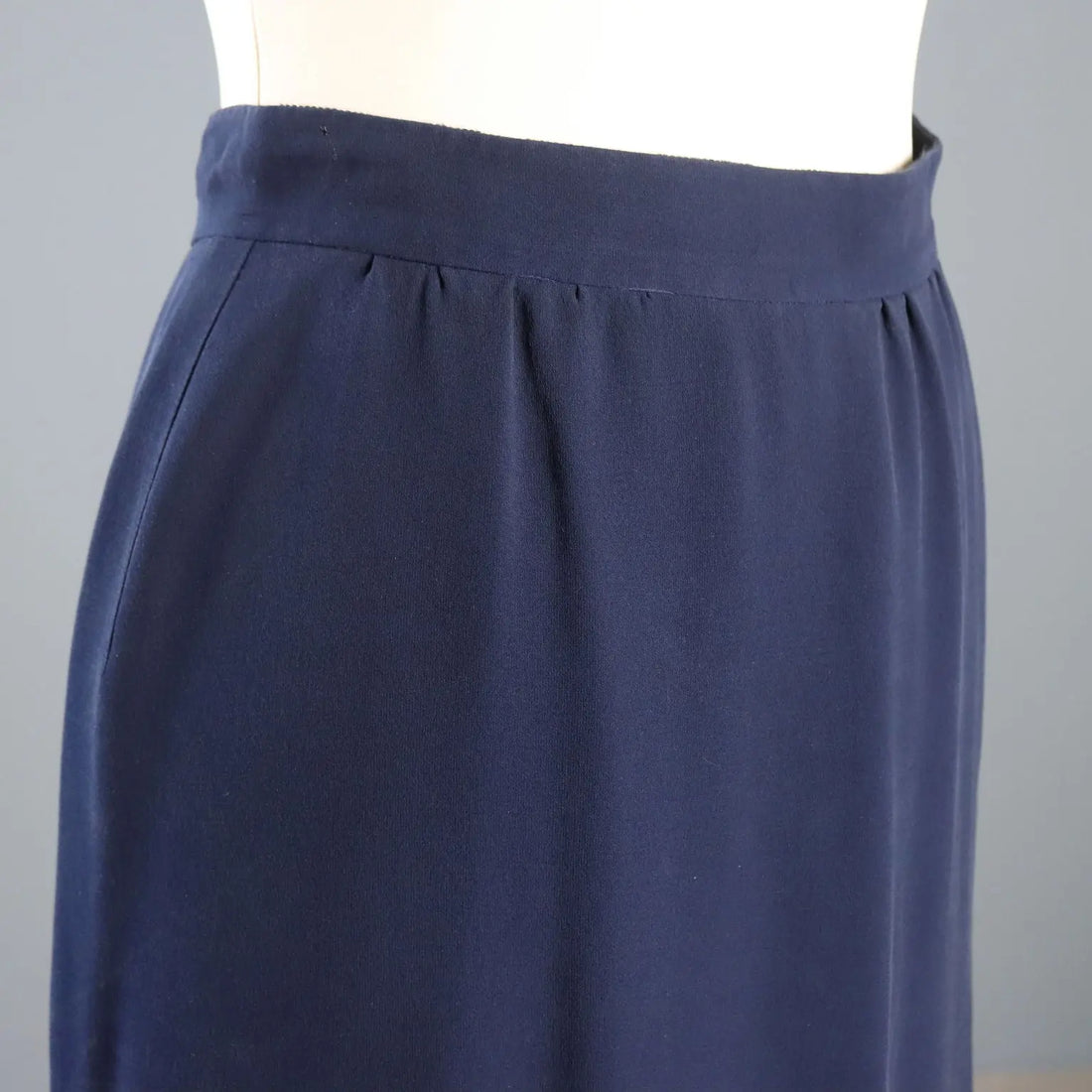 Giorgio Armani 1990s Midnight Blue Silk Skirt UK Size 12 1990s