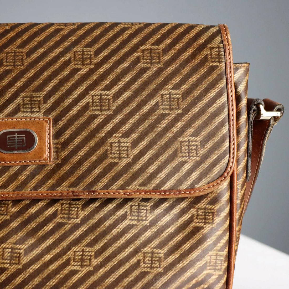 Emilio Pucci Vintage Bag Oil Cloth Leather Italy 1970s-1980s