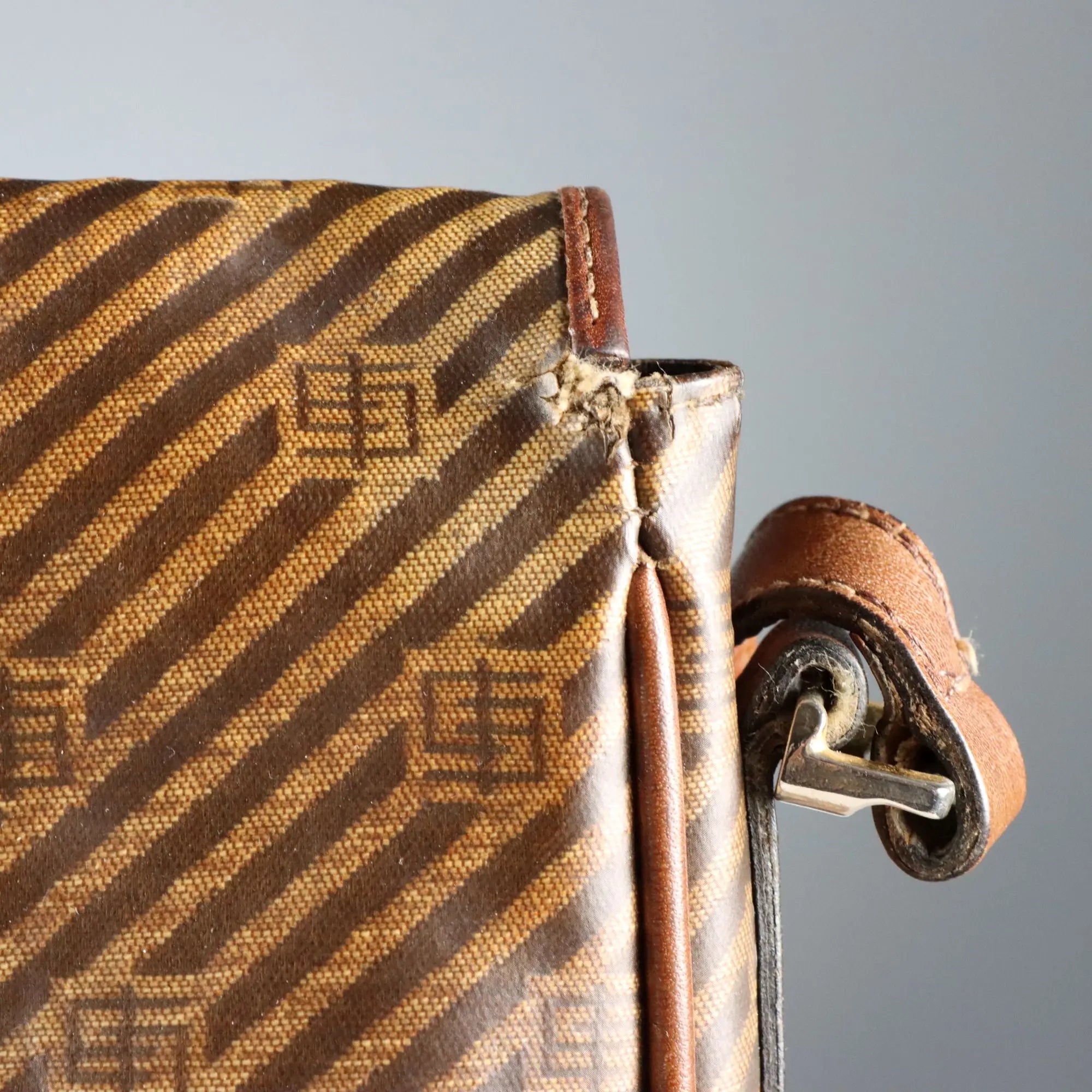 Emilio Pucci Vintage Bag Oil Cloth Leather Italy 1970s-1980s