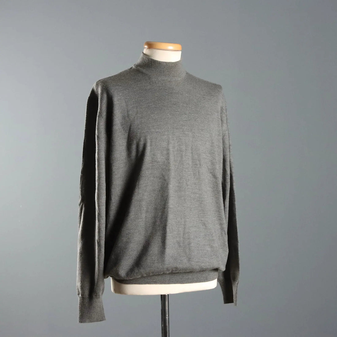 Valentino Men's Sweater Merinos Wool UK Size 38 Italy 1990s
