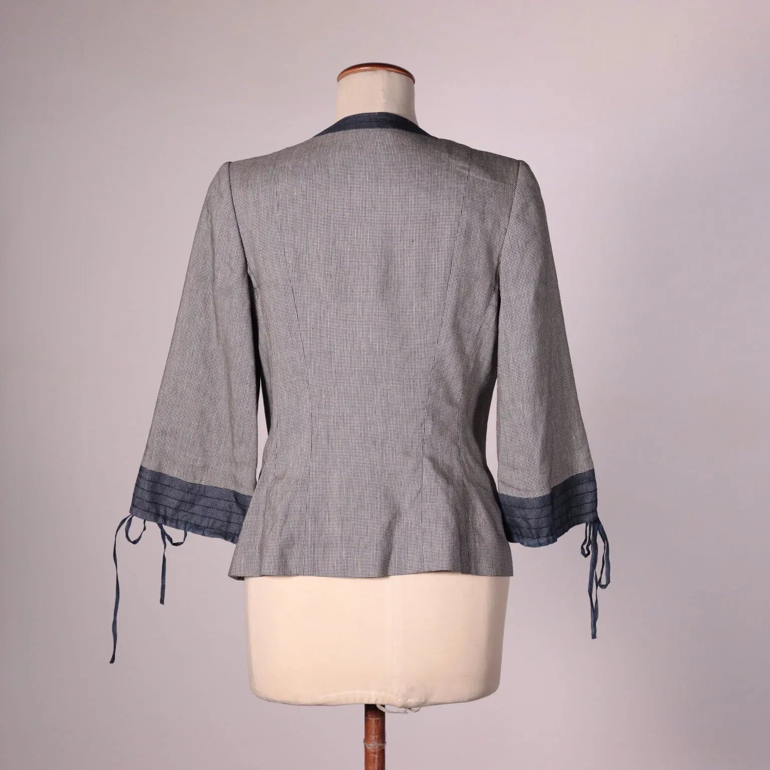 Vintage Salvatore Ferragamo Jacket Flax and Silk Italy 1980s | Clothing & House Linens | Vintage