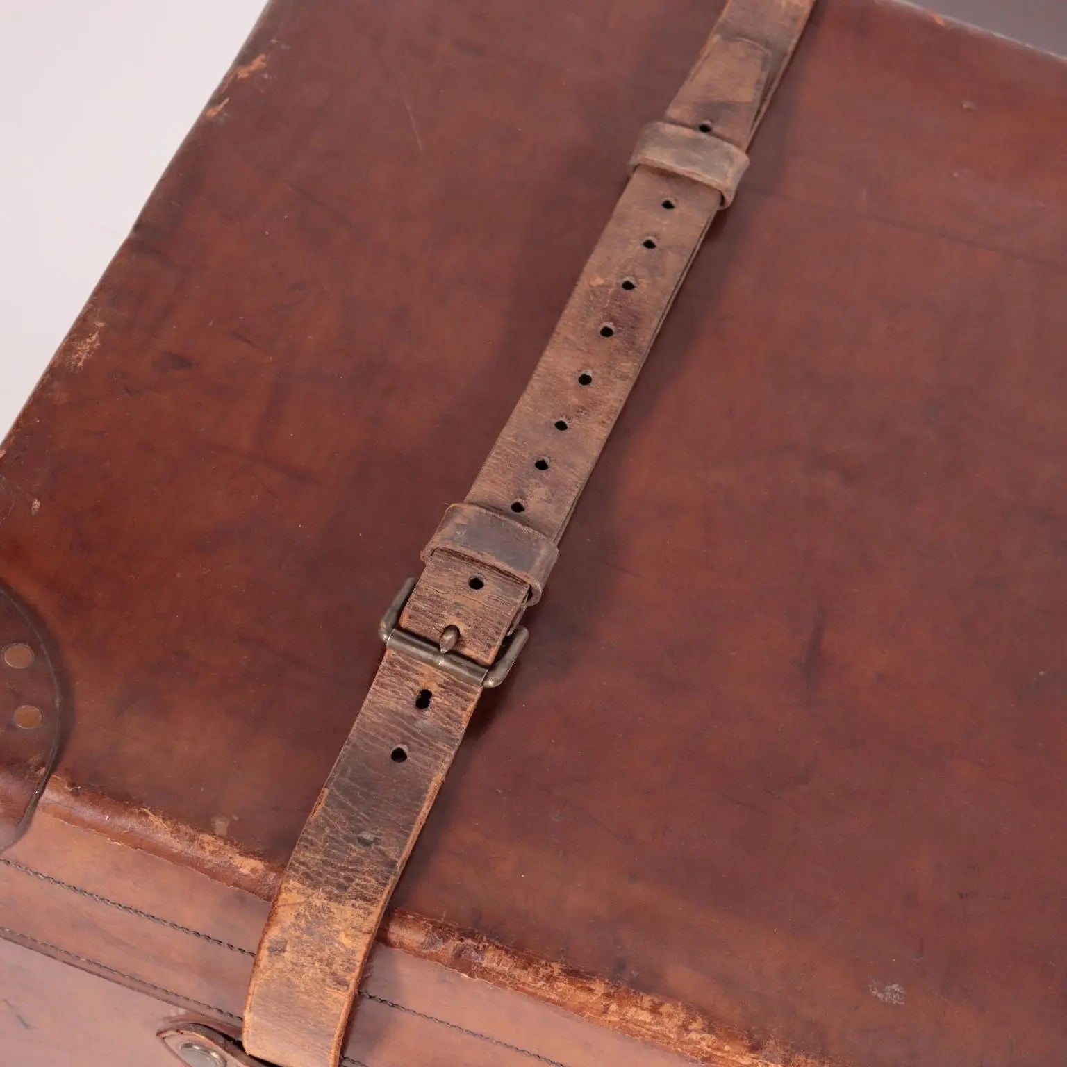 Vintage English Leather Trunk England 1920s | Clothing & House Linens | Vintage