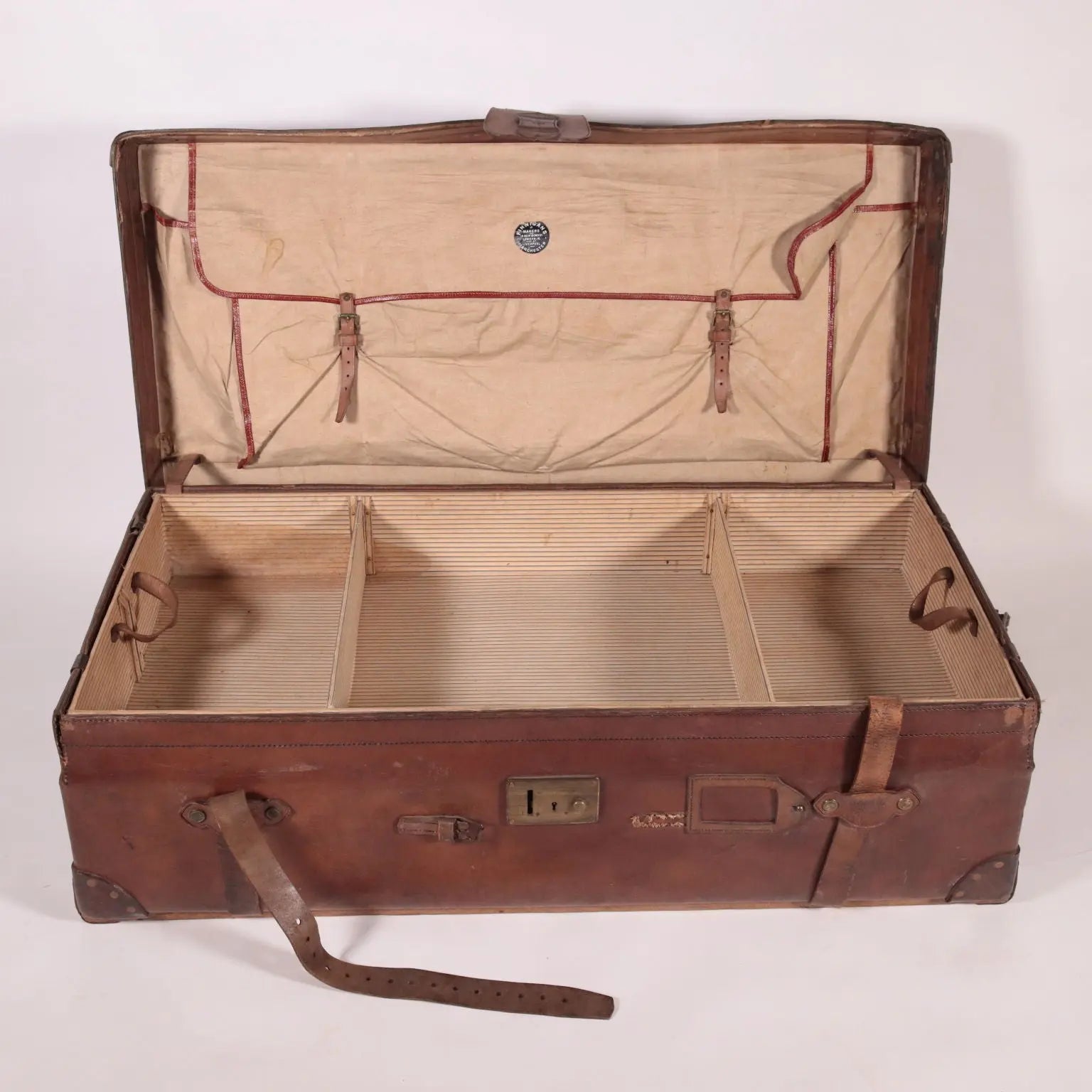 Vintage English Leather Trunk England 1920s | Clothing & House Linens | Vintage