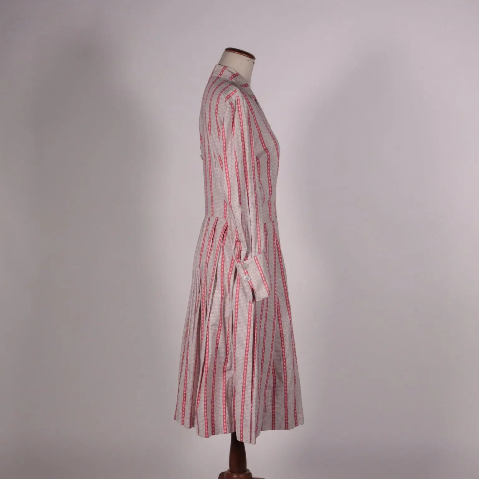 Vintage Pink Tartan Dress Cotton 1940s-1950s - Size S/M | Clothing & House Linens | Vintage