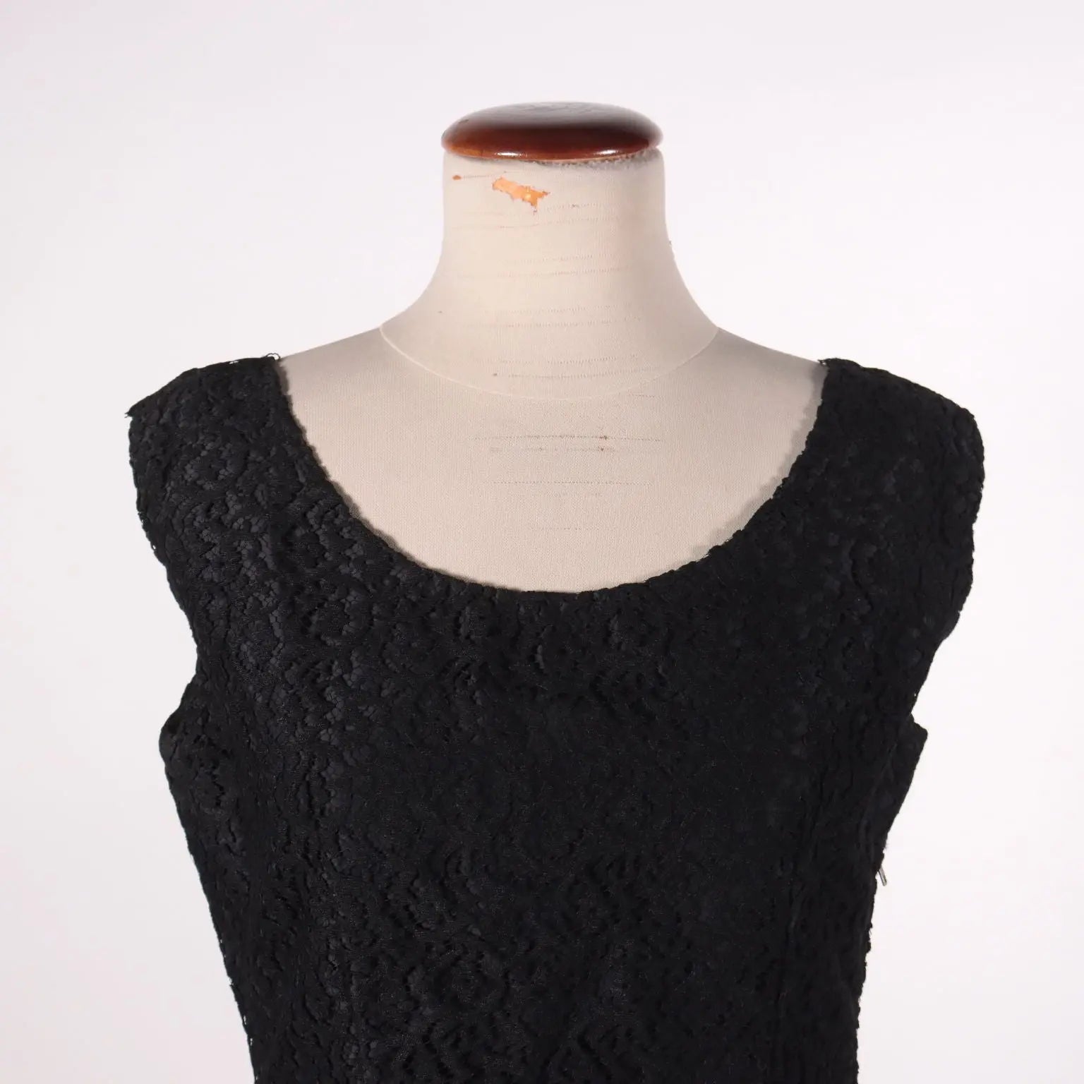 Vintage Lace Sheath Dress 1940s - Size UK 10 | Clothing & House Linens | Vintage