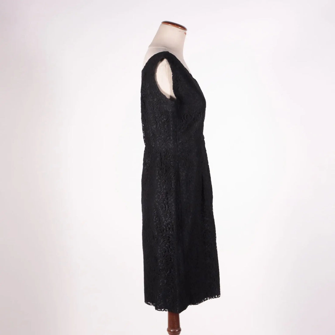 Vintage Lace Sheath Dress 1940s - Size UK 10 | Clothing & House Linens | Vintage