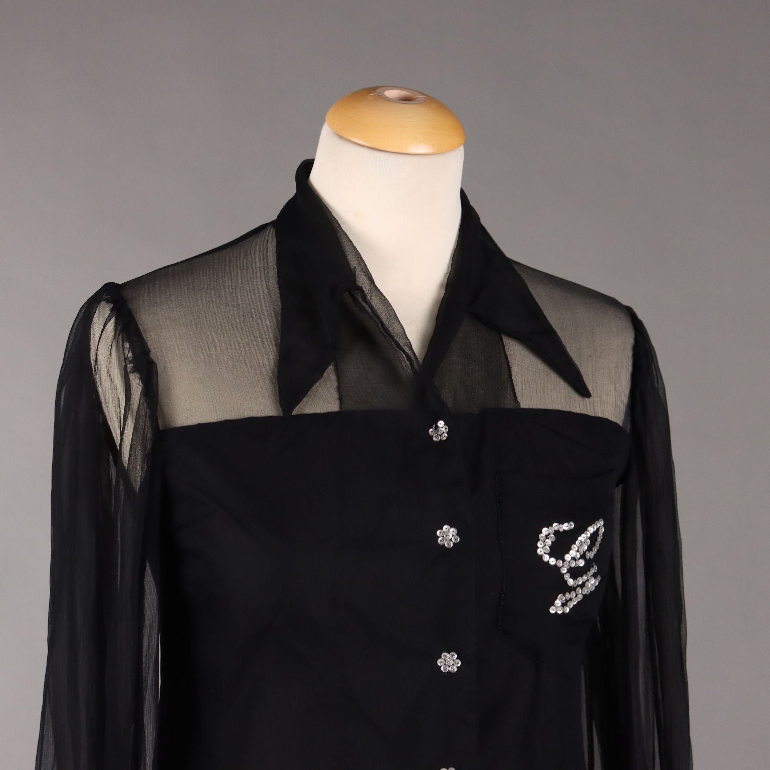  | Clothing & House Linens  Vintage