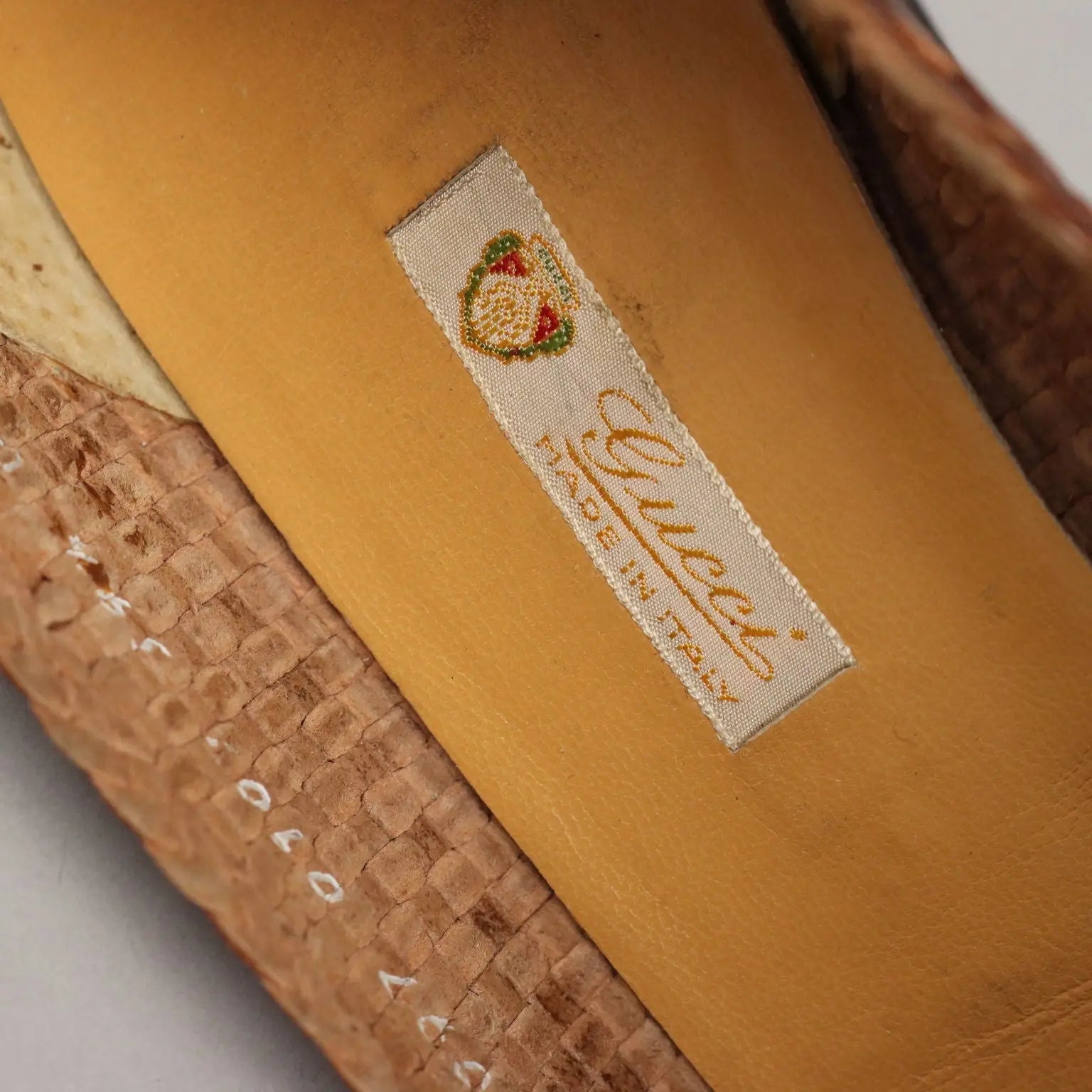 Gucci Shoes Woven Leather US Size N. 8 Italy - N. 6,5 | Clothing & House Linens | Vintage