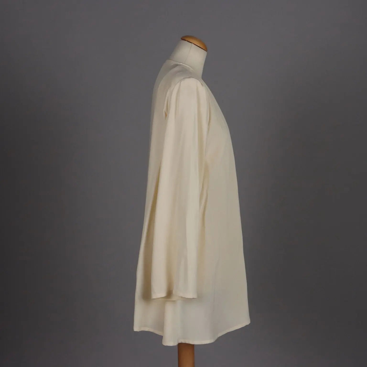 Vintage Jacket by Mila Schön Silk Size 14 Creamy Color Milan 1980s - Size 14 | Clothing & House Linens | Vintage