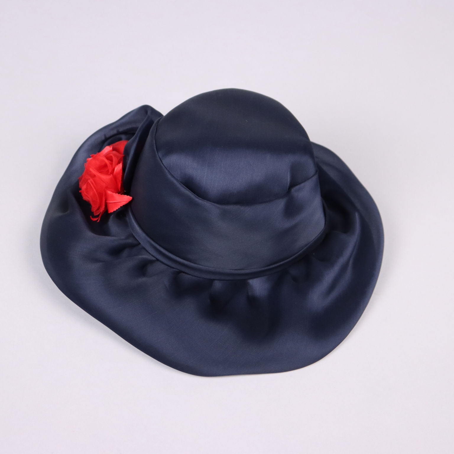 Vintage 1950s-60s Hat Size 6,5 Dark Blue Fabric Flower - Size 6,5 | Clothing & House Linens  Vintage