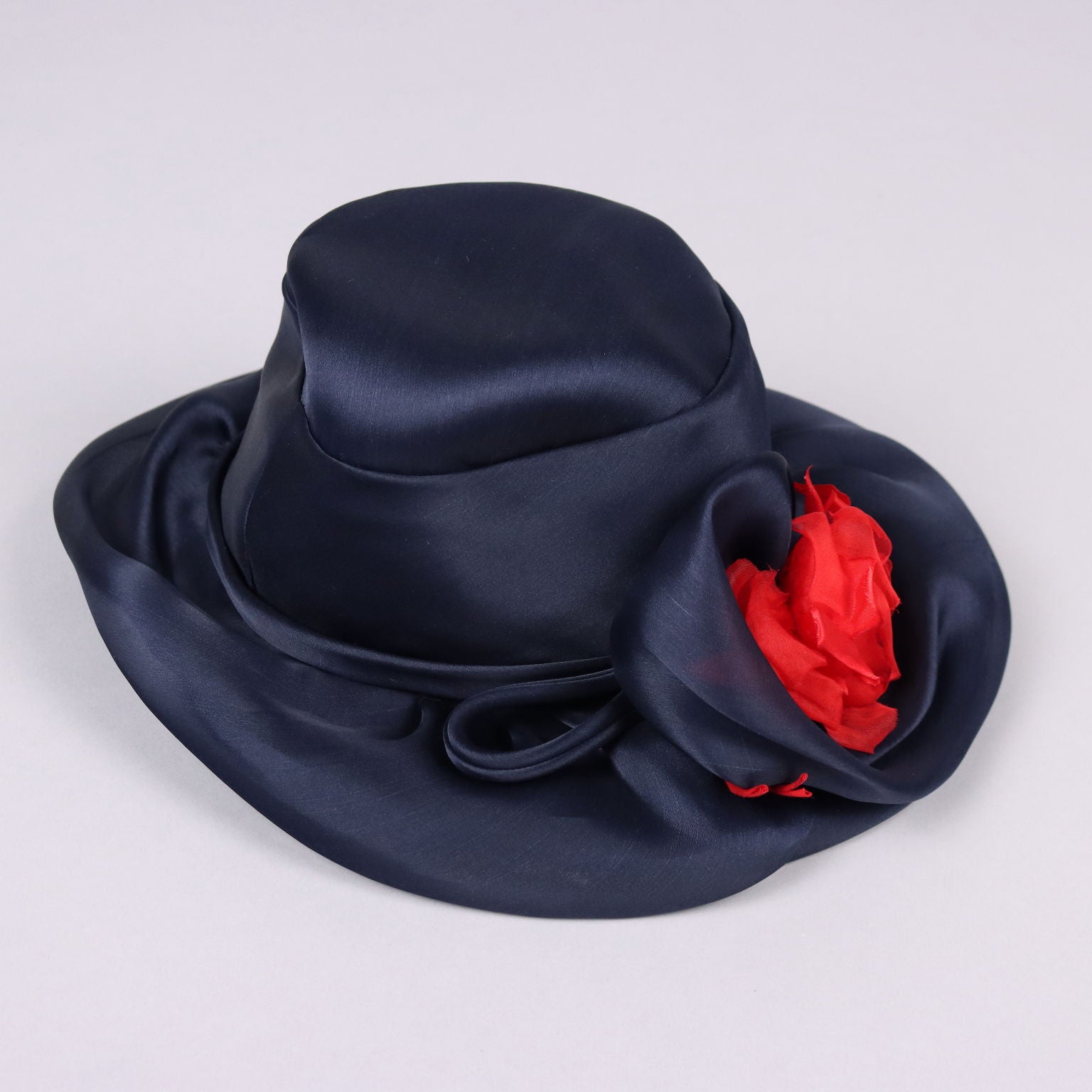 Vintage 1950s-60s Hat Size 6,5 Dark Blue Fabric Flower - Size 6,5 | Clothing & House Linens  Vintage