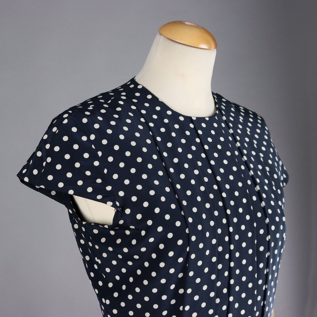 Vintage Dress by Pinuccia Botondi Size 6 1990s Blue Silk White Dots - Size 6 | Clothing & House Linens  Vintage